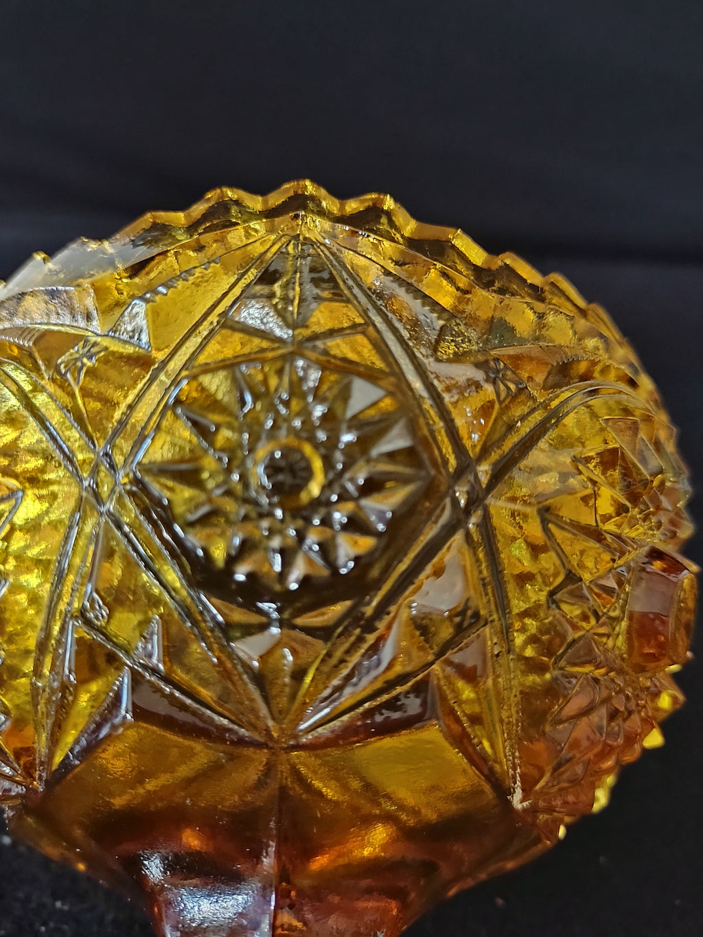 Vintage Kemple Wheaton Amber Glass Starburst Sawtooth Pedestal (Lot 3891)