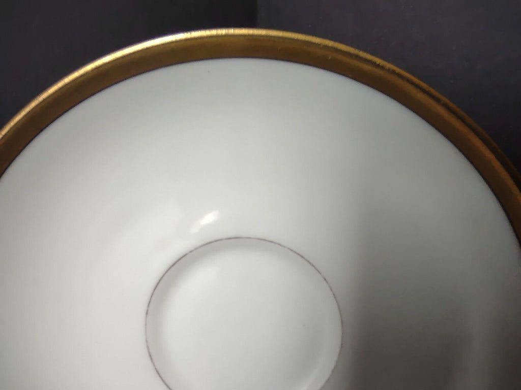 Haviland Limoges France Black & Gold Trim White 5-3/4" Saucer (lot 679)
