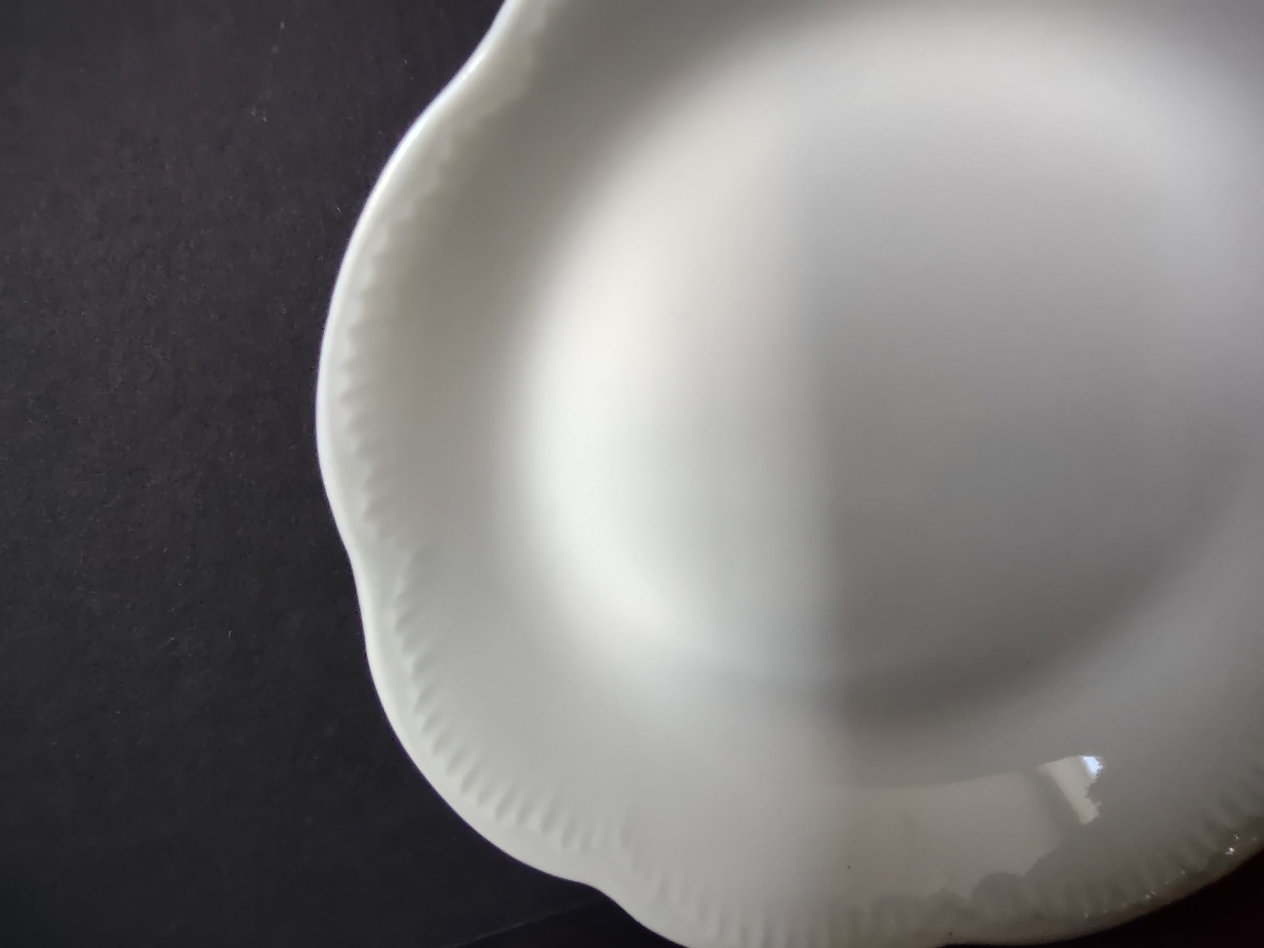 Haviland French Chic Limoges Cranberry Small Bowl Plain White (lot 1047)