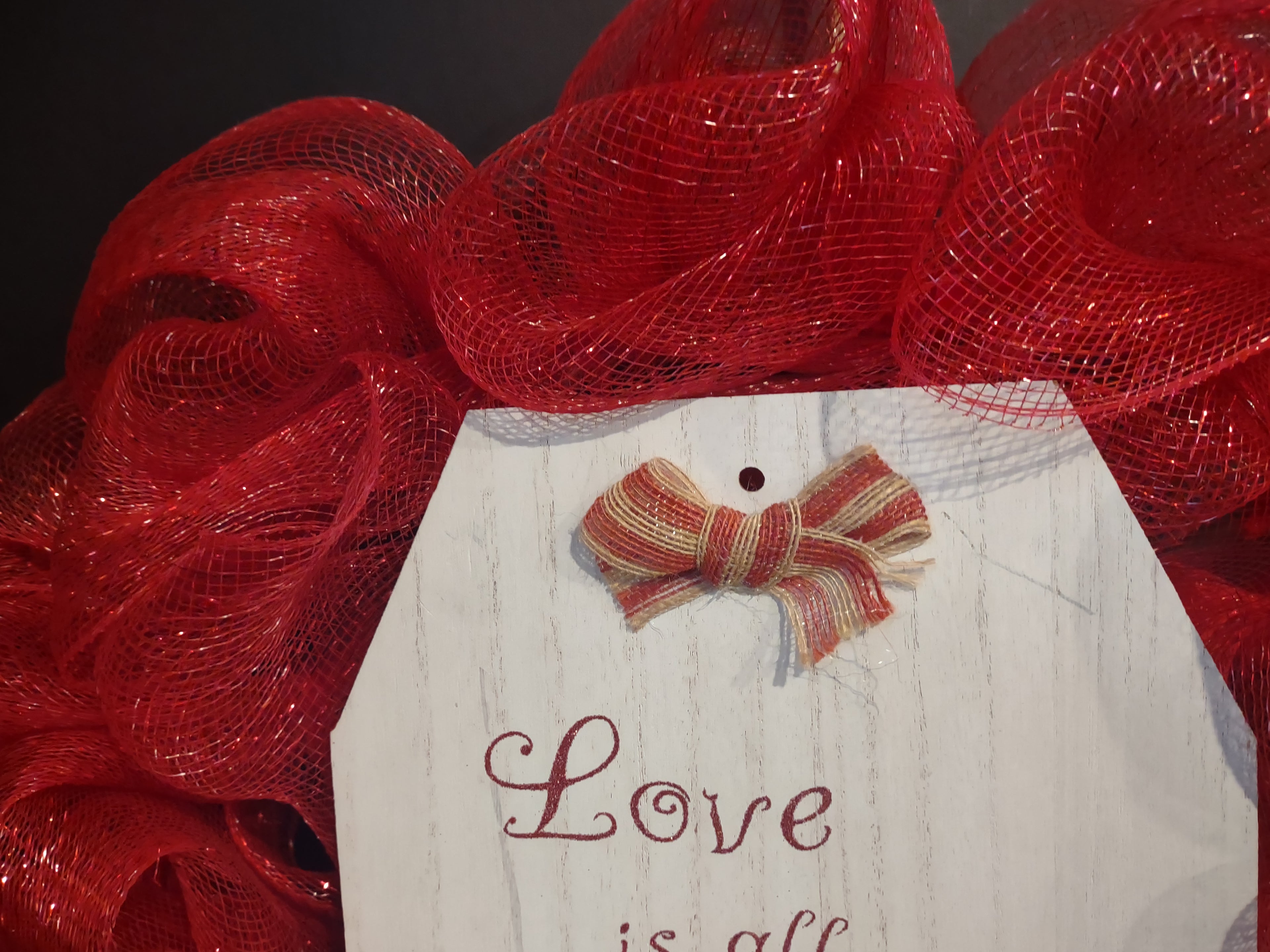 Valentines Day Red Truck Mesh Ribbon Wreath 22" (lot 1386)