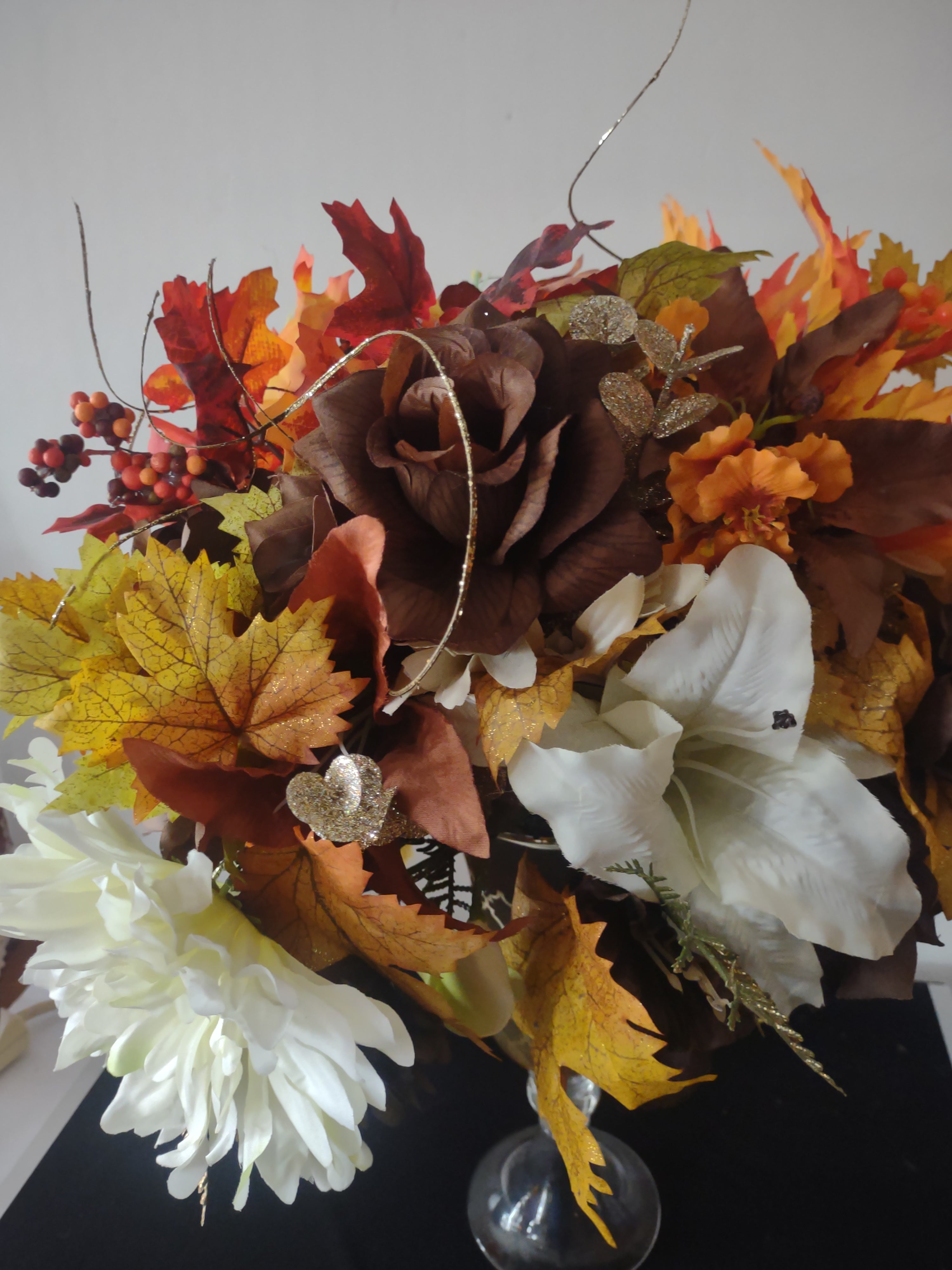 Thanksgiving/Fall Artificial Flower Centerpiece Hurricane Shaped Vase(Lot 3369)