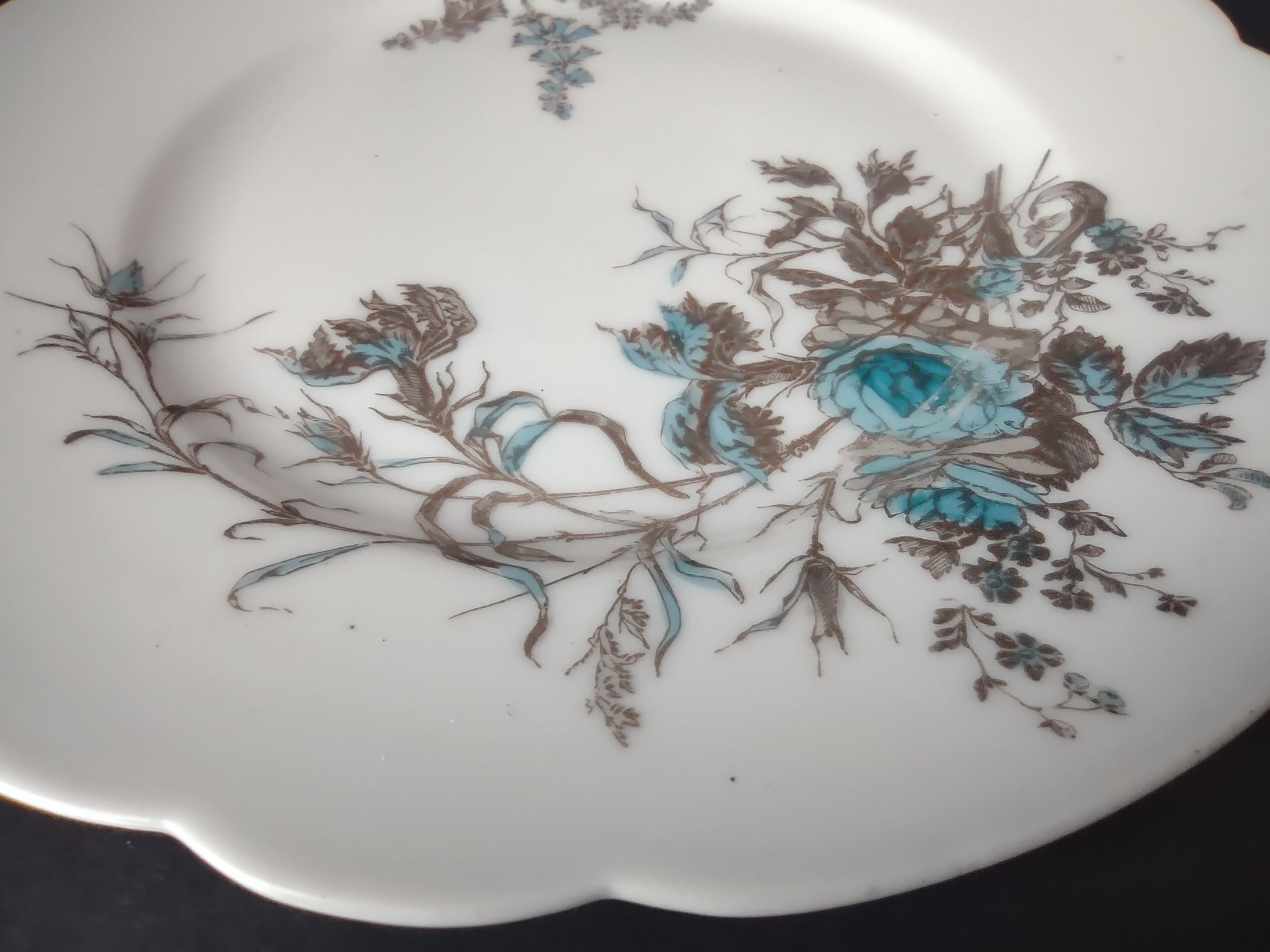 Antique Haviland Limoges Blue Flower Fern Luncheon/Salad Plate 8-1/2" (lot 958)
