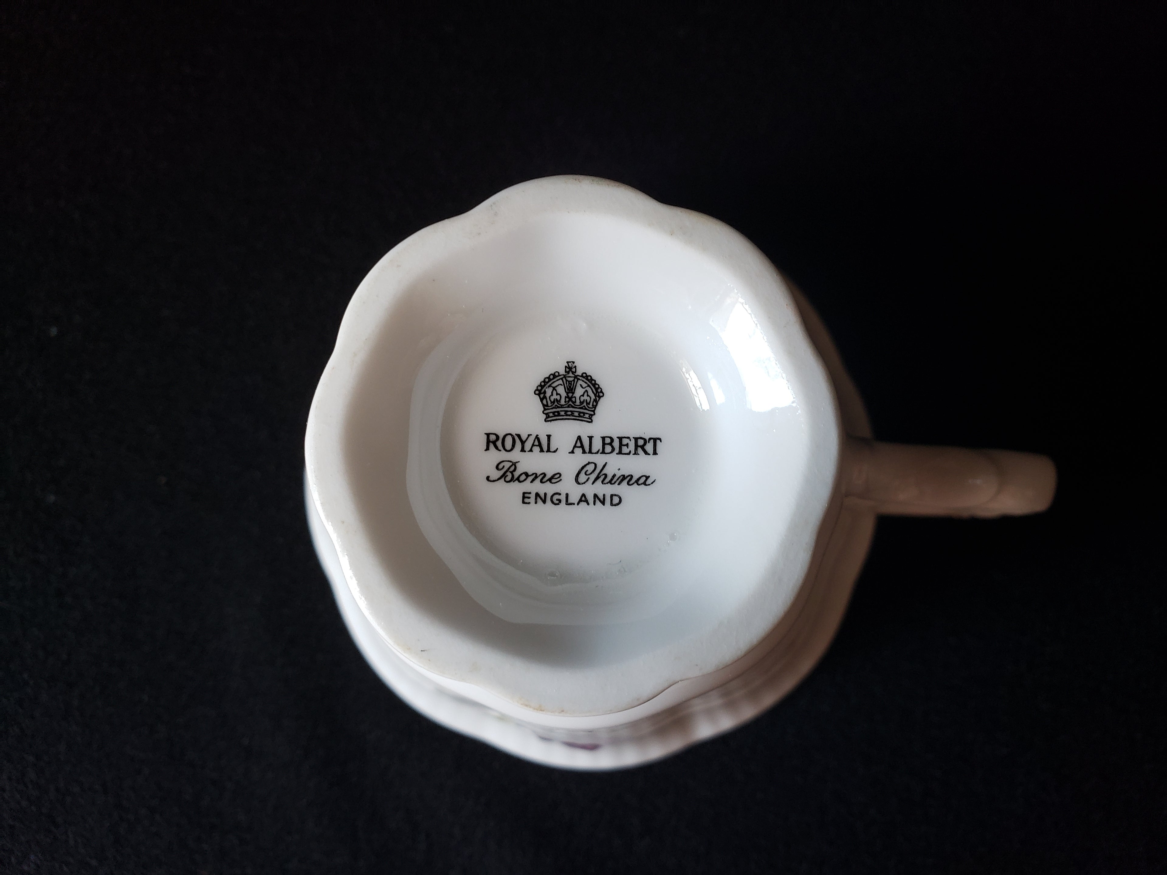 Vintage Royal Albert Magnolia Tea Cup ONLY (lot 2035)