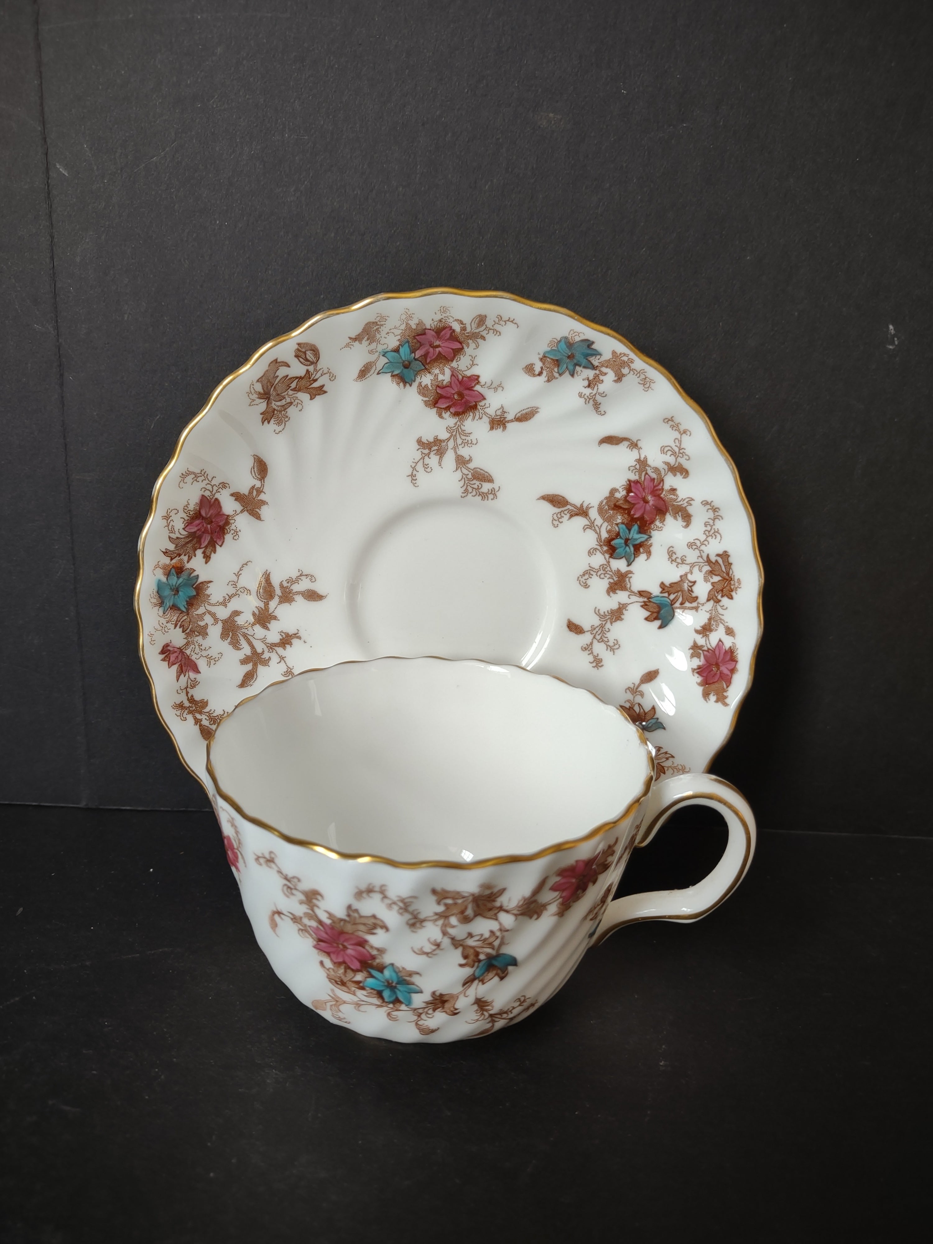 Vintage Minton England Bone China Ancestor Tea Cup and Saucer (lot 5452)