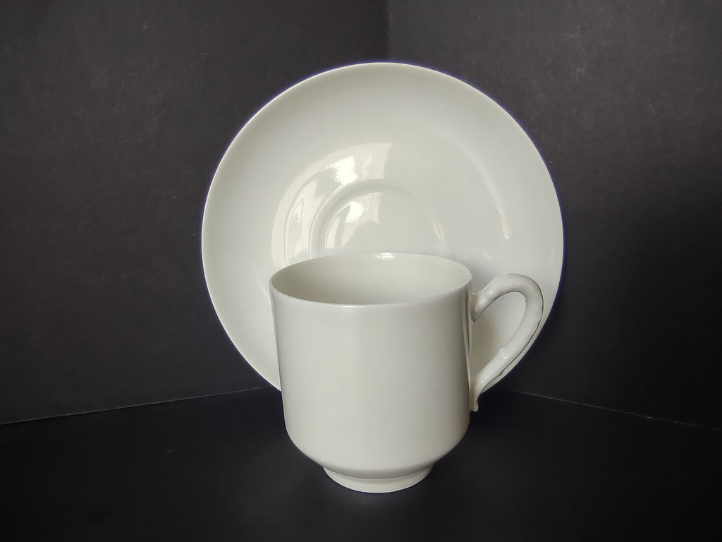 Haviland France Limoges Demitasse Cup and Saucer Plain White (lot 1027)