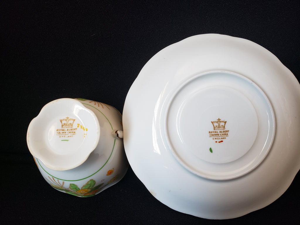 Vintage Royal Crown Albert Primrose Tea Cup with Saucer (lot 2031)