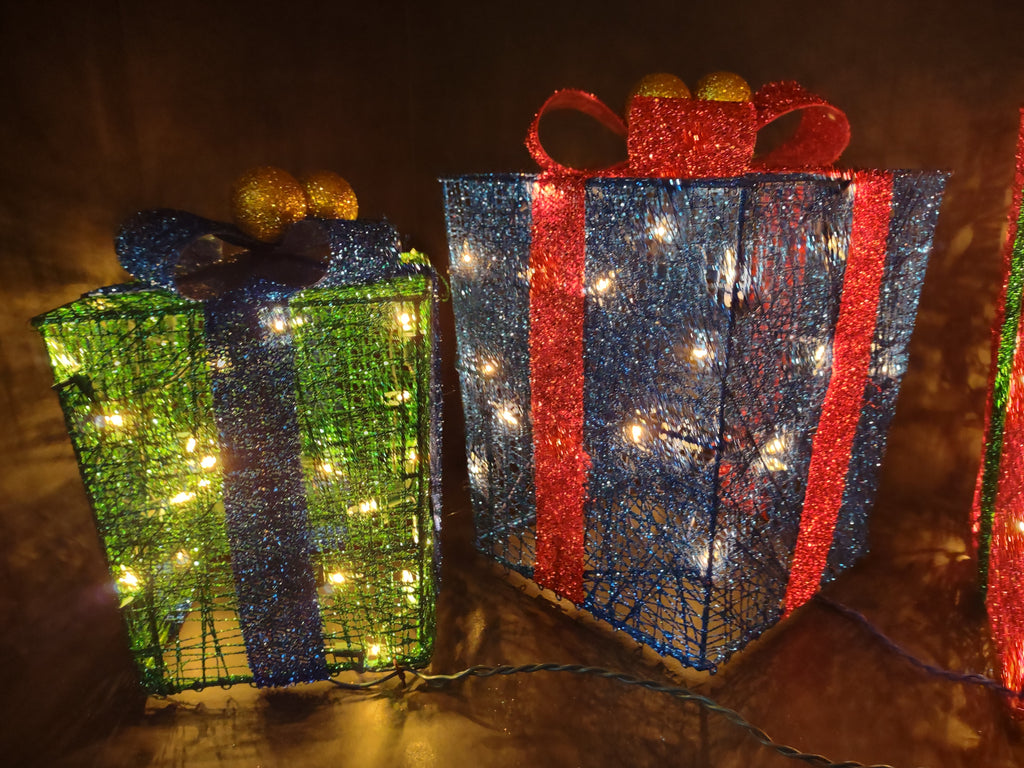 Christmas 3 Gift Box Set 100 Lights Sisal Multi-Color (lot 1391)