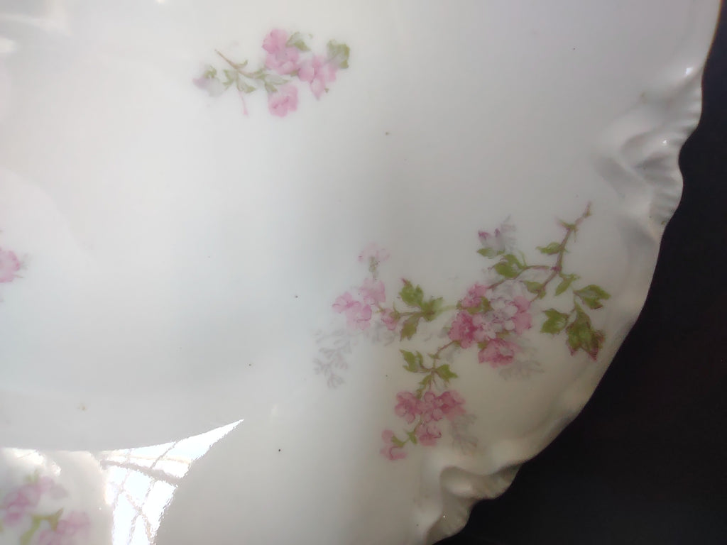 Haviland Limoges Small Bowl Apple Blossom 6-1/4"(lot 1055)