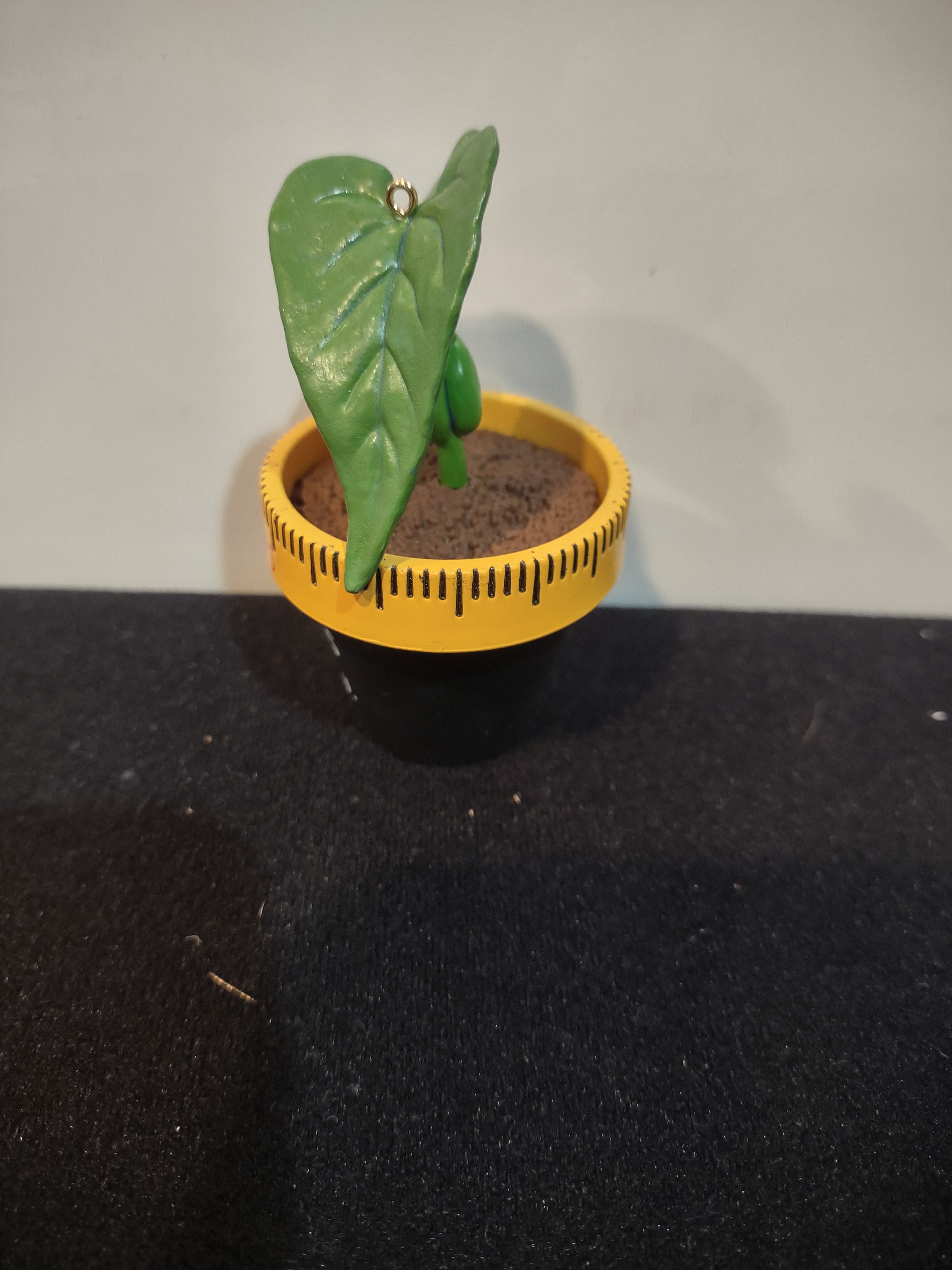 Hallmark Christmas Ornaments Teachers Flower Pot Plant Mini Margarita (Lot 4115)