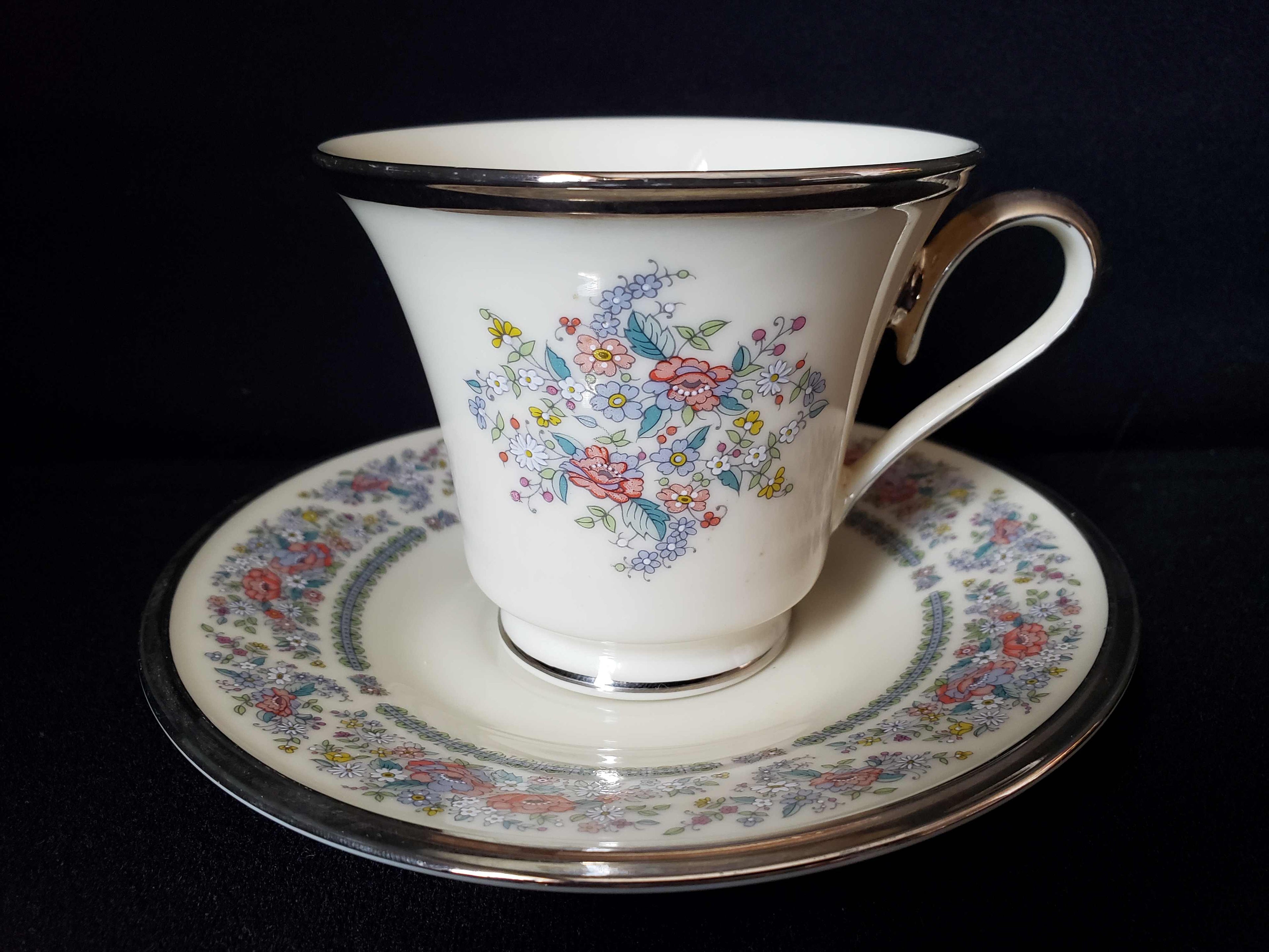 Vintage Lenox Ascot Tea Cup with Saucer (lot 1920)
