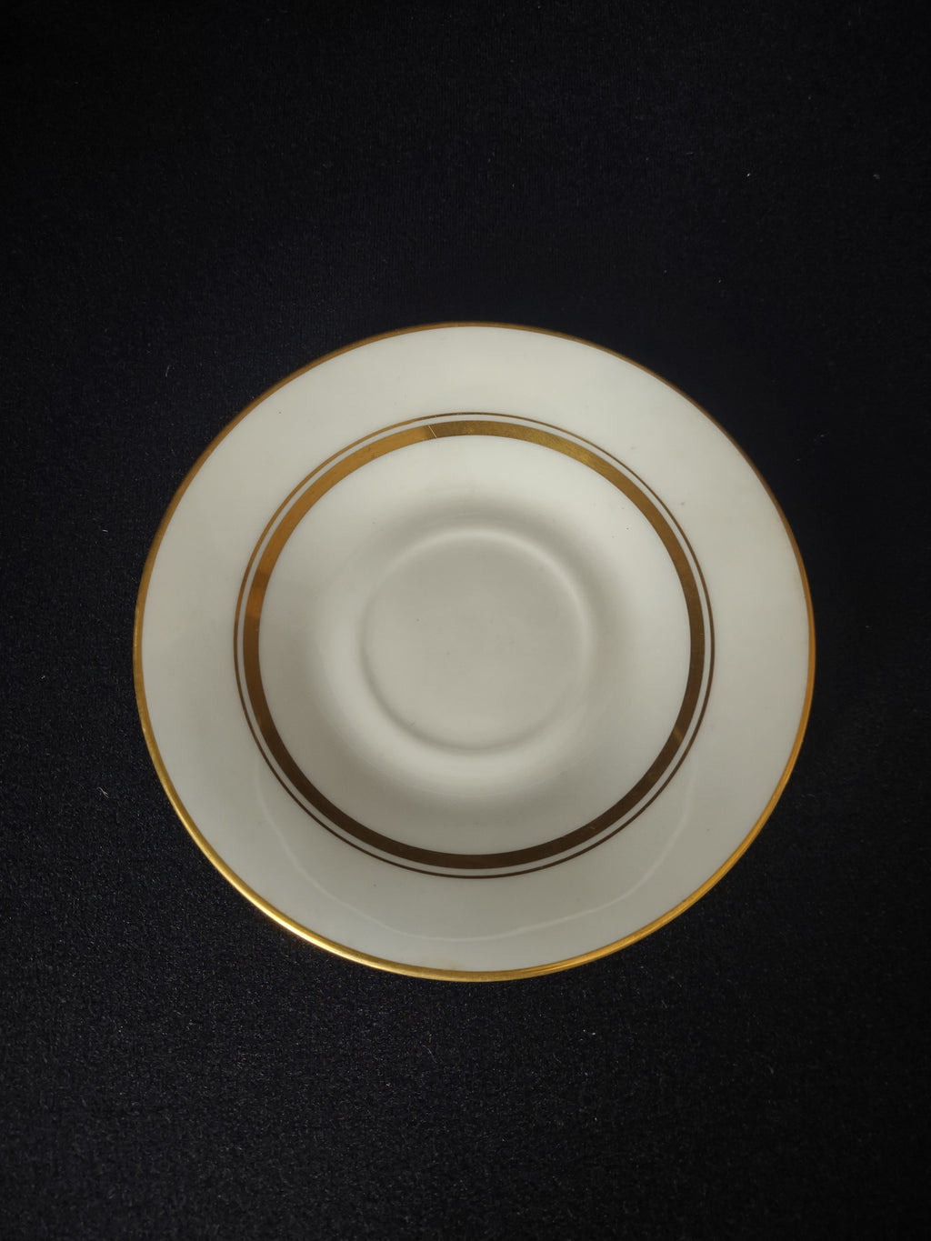 Vintage Lenox Oxford Andover Bone China Saucer ONLY (lot 1880)