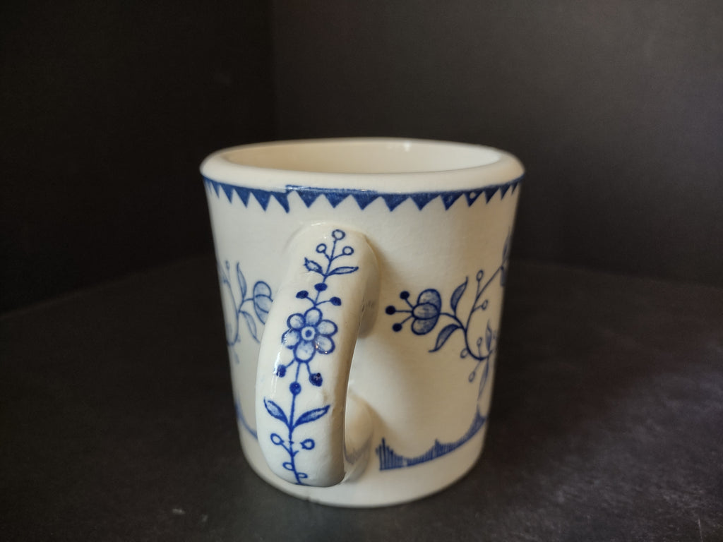 Vintage Viking Stoneware Mug Blue Flower White Farmhouse Cottage (lot 2944t)