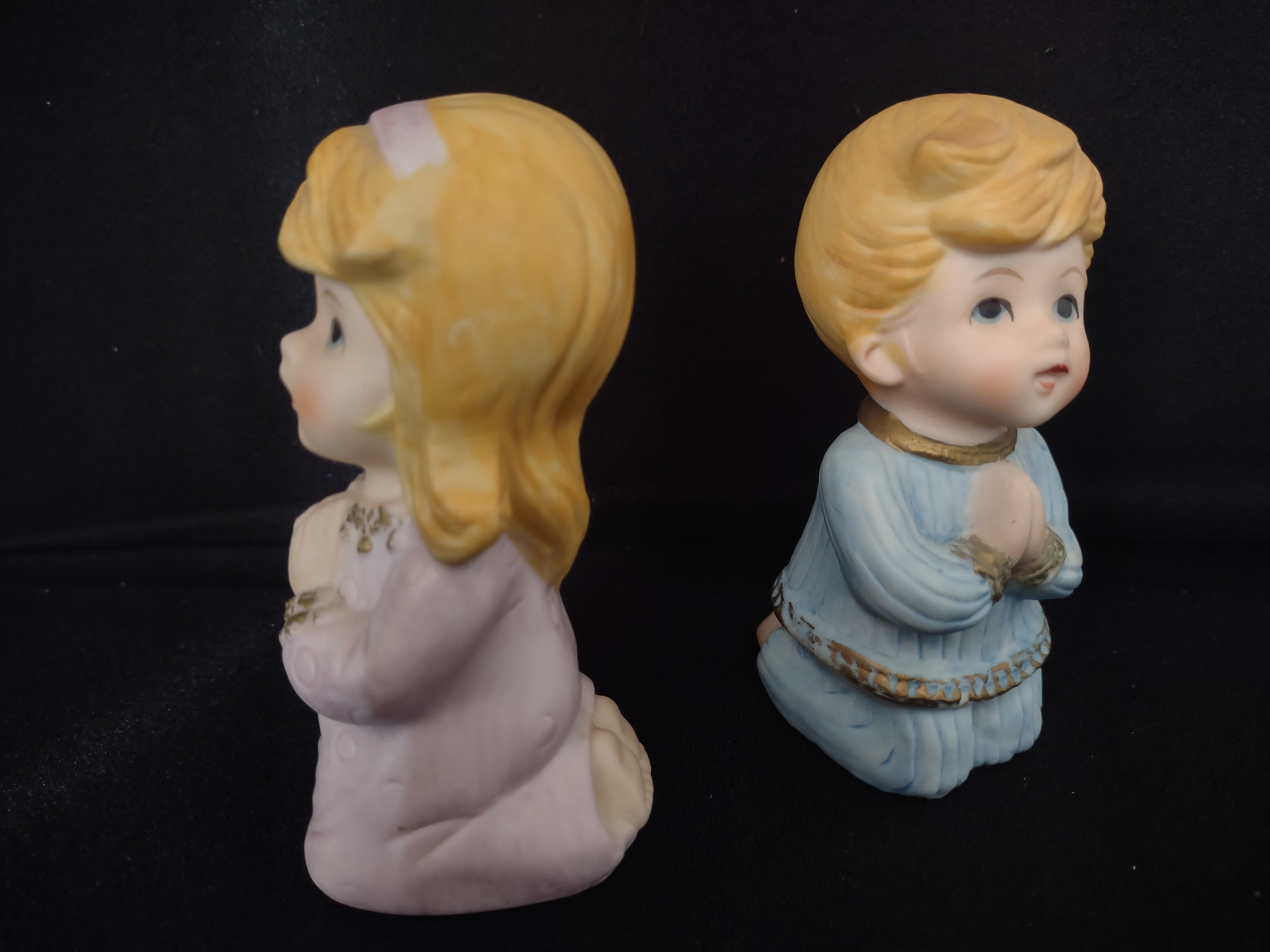 Vintage Homco Home Interiors Praying Boy and Girl Figurine (lot 2434)