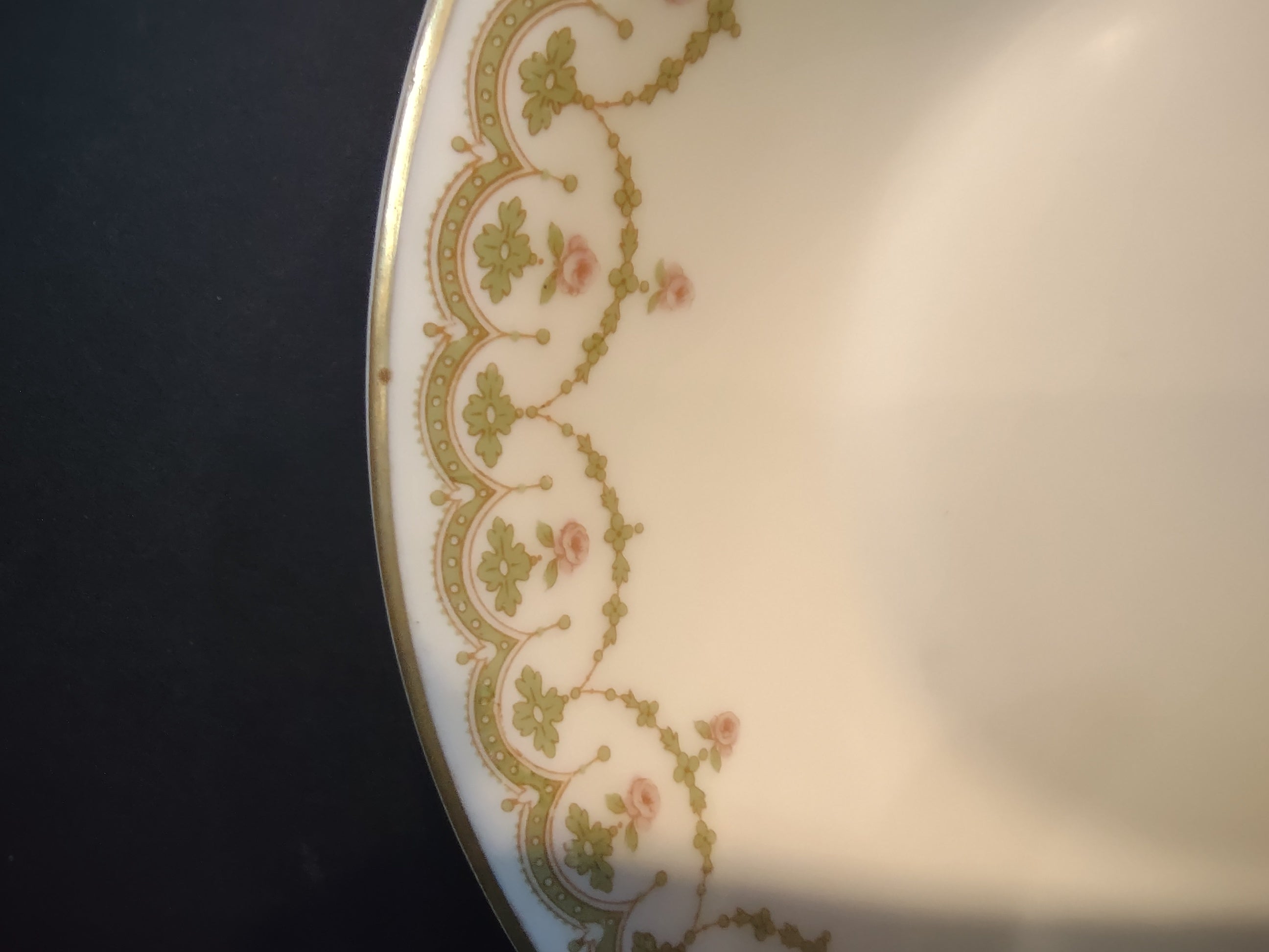 Haviland Limoges French Chic Cream Soup Plate Bowl Rose Garland Green (lot 1084)