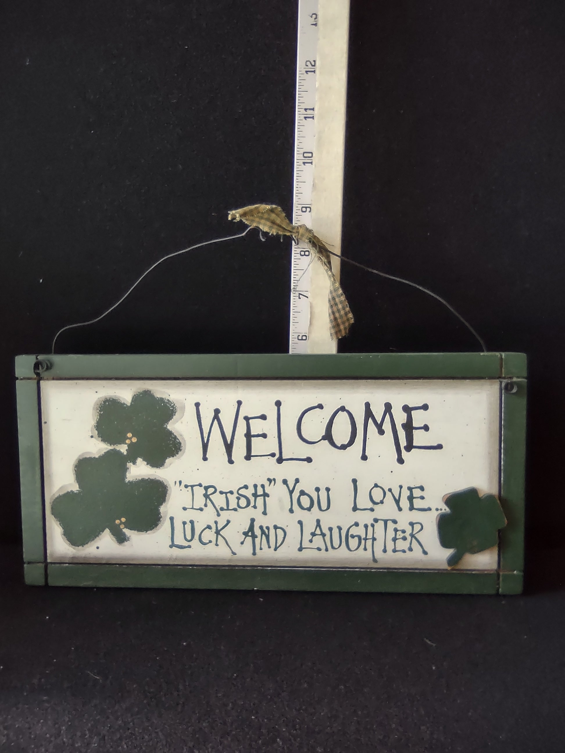 Vintage Wooden Welcome Wall Hanging Irish Love Luck Laughter Shamrock (Lot5198t