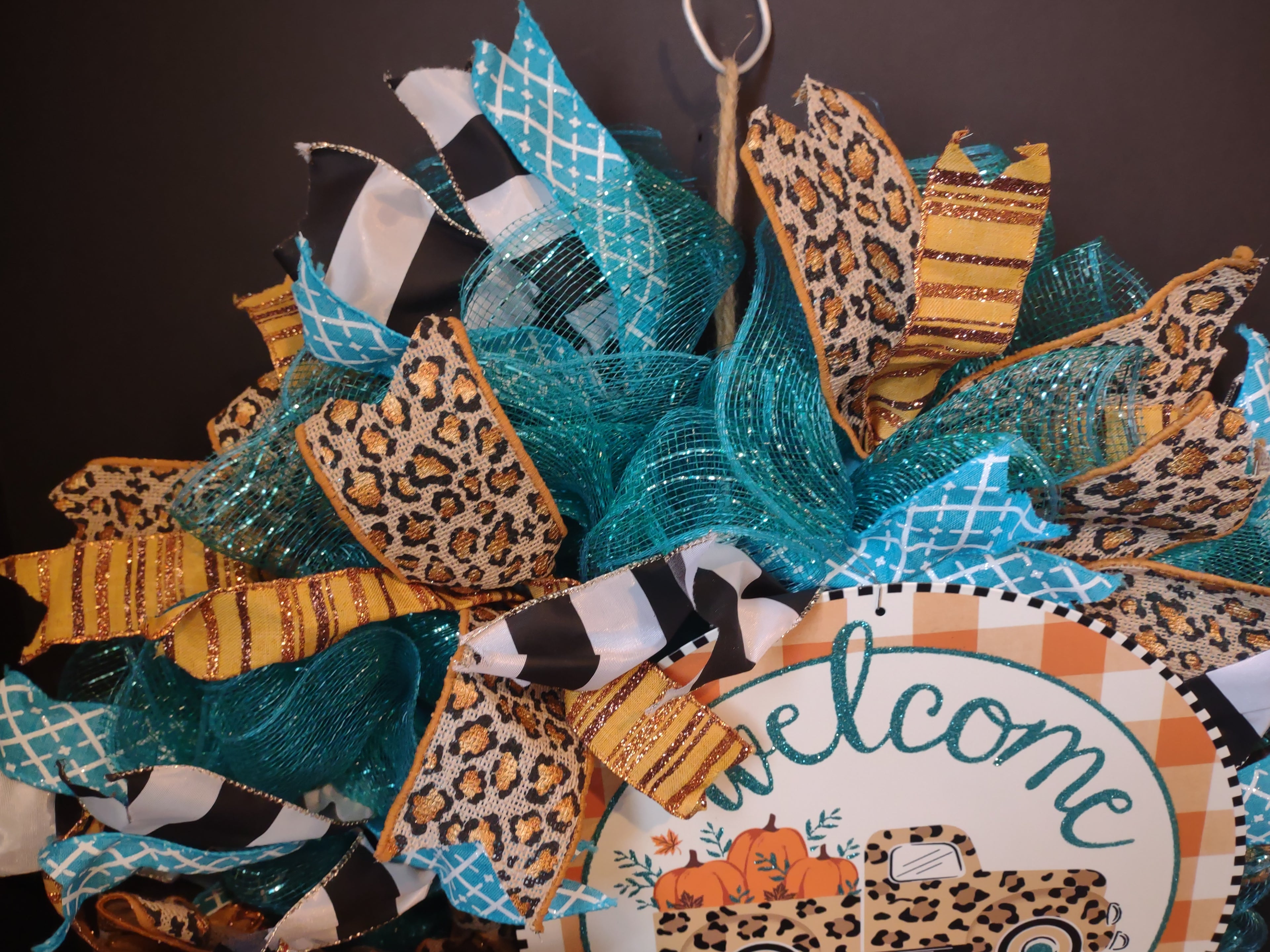 Autumn Fall Front Door Wreath Mesh Ribbon Decor Welcome Truck (lot 1367)