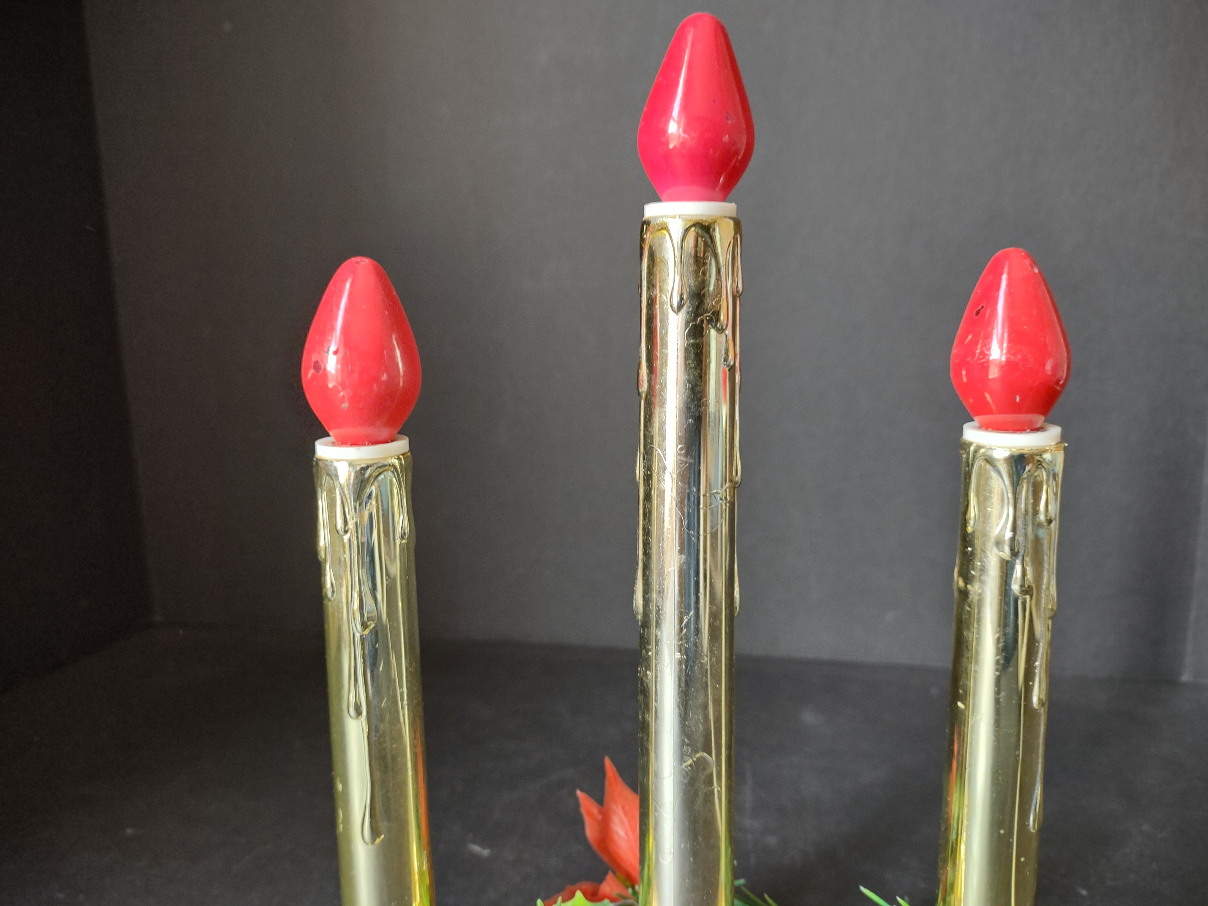 Vintage Candelabra Electric Drip Candle Christmas Golden 3 Lights (lot 2344)