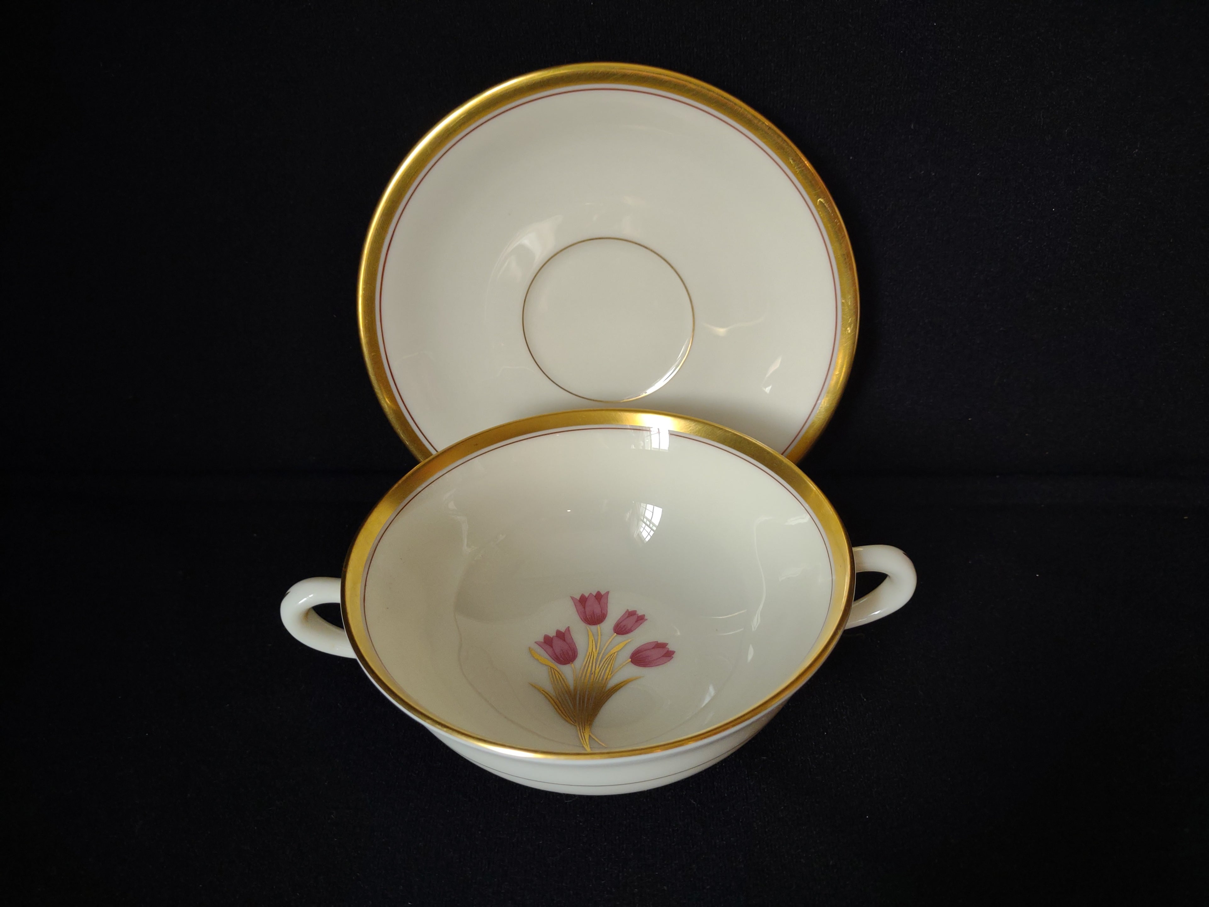 Vintage Lenox Bradford Tulips Gold Trim Bouillon Cup with Liner (lot 1828)