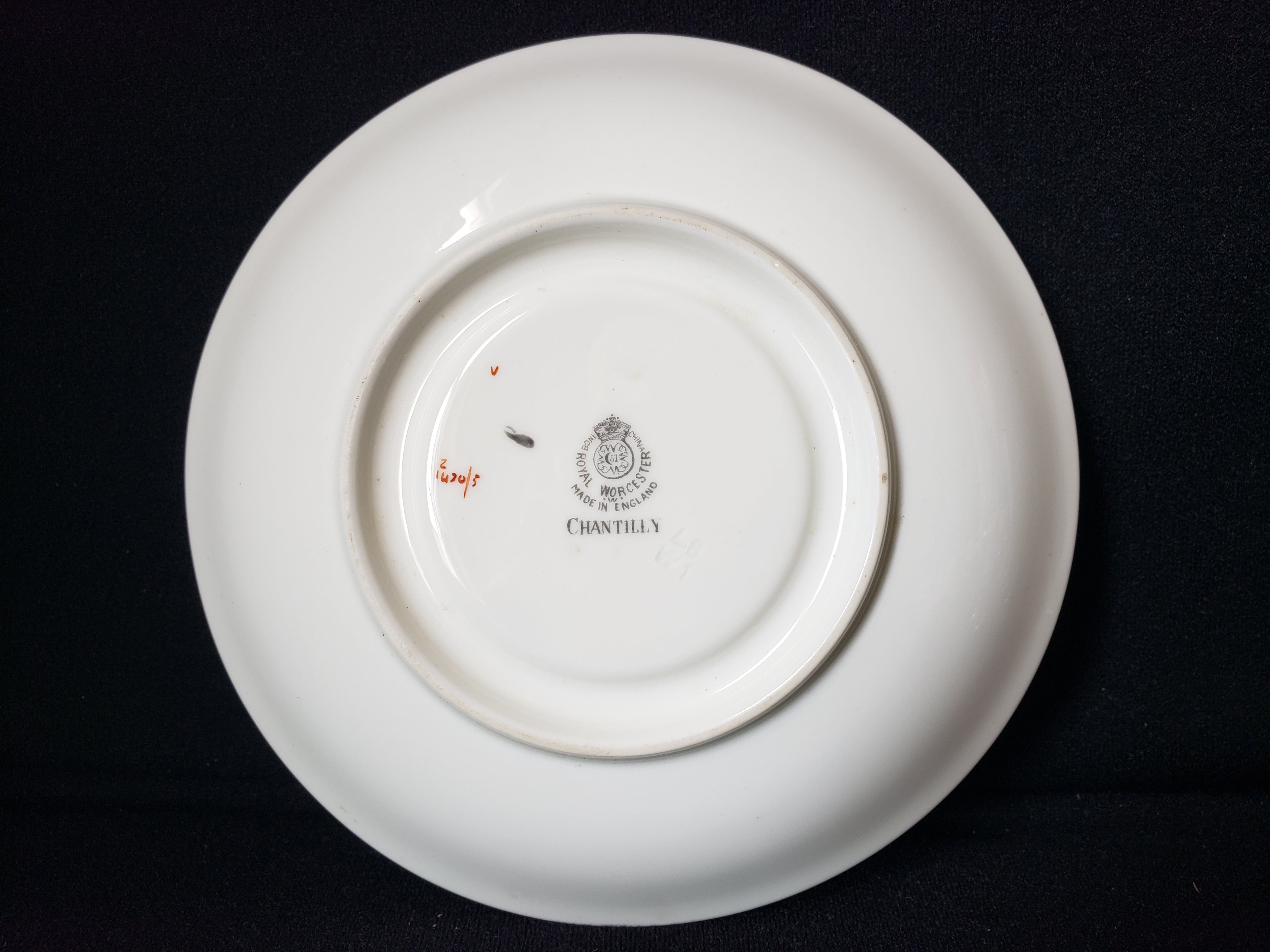 Vintage Royal Worcester Chantilly Saucer ONLY 6-1/4" (lot 2087)
