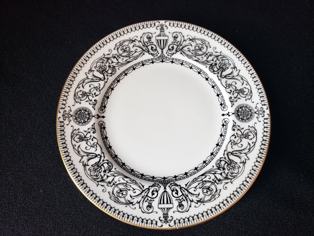 Vintage Royal Worcester Padua Dessert or Bread Plate 6-1/4" (lot 2053)