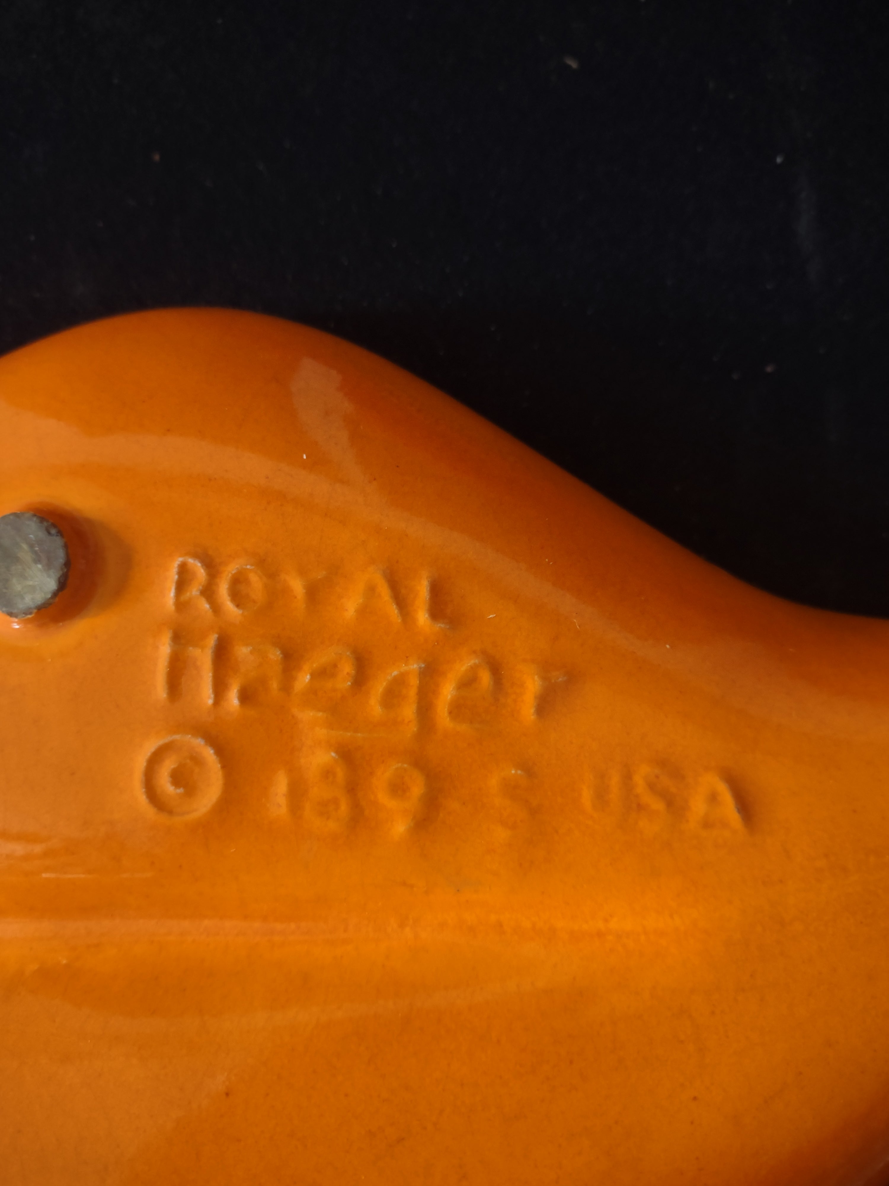 Vintage Royal Haeger MCM Halloween Orange Pear Ashtray (Lot 3389)