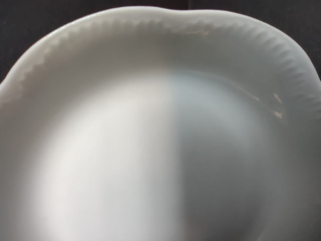 Haviland French Chic Limoges Cranberry Small Bowl Plain White (lot 1047)