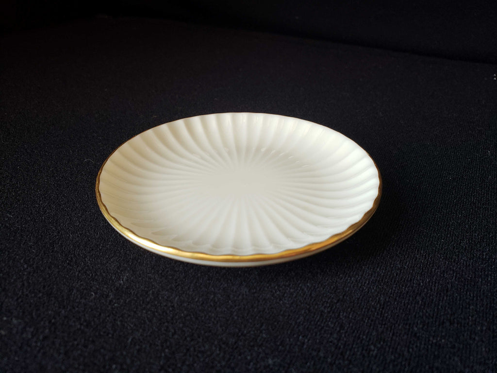 Vintage Lenox Coaster Gold Trim 4" (lot 1945)