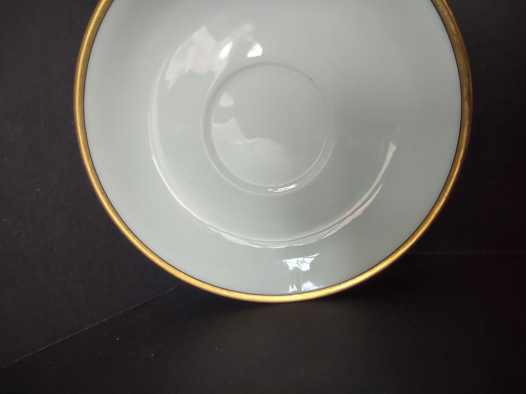 Haviland Limoges France Black & Gold Trim White 5-3/4" Saucer (lot 677)