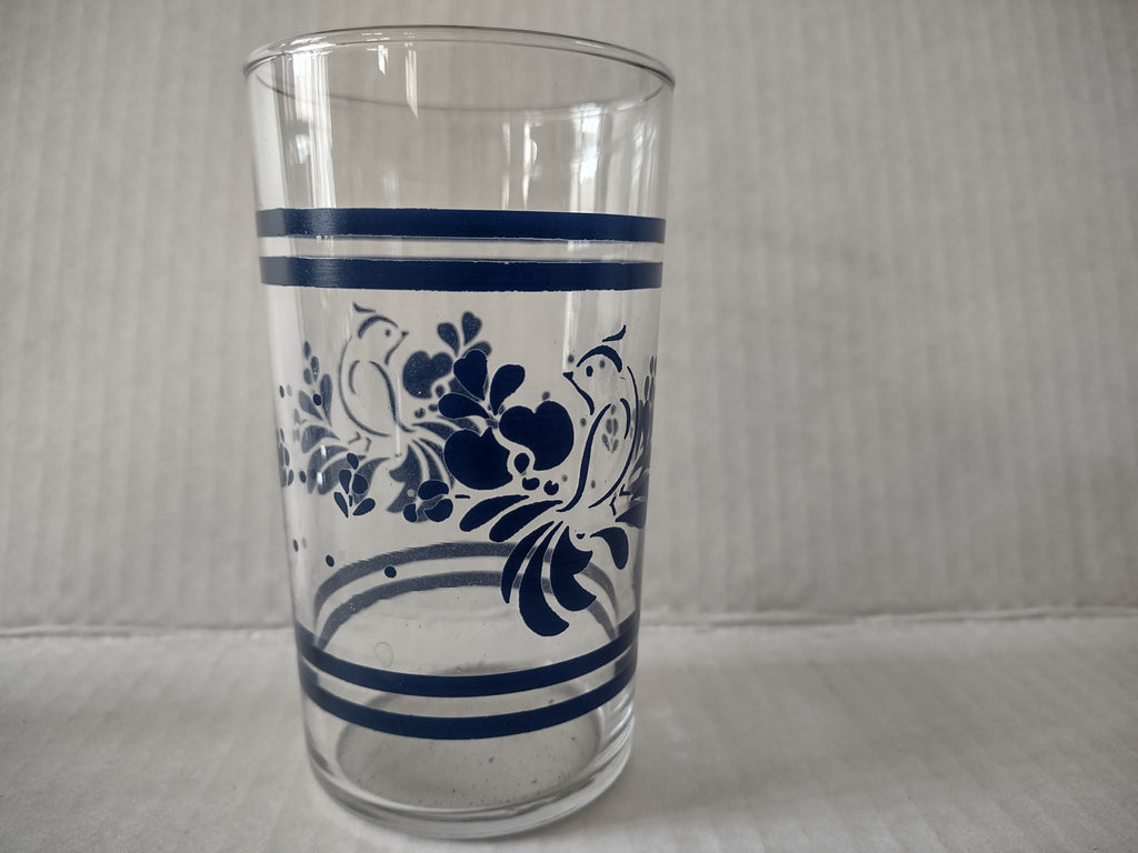Vintage Folk Art Small 4-1/4" Drinking Glasses x 2 Pfaltzgraff (lot 5165)