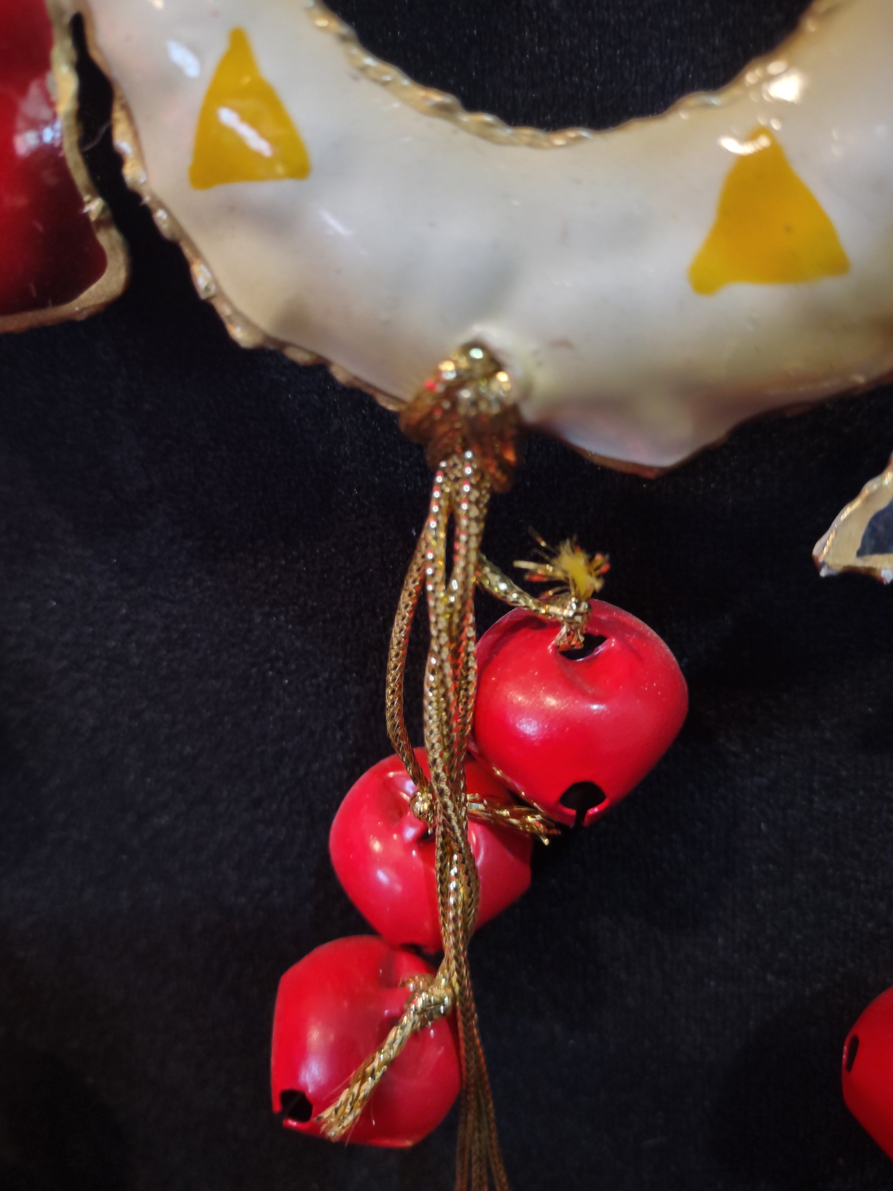 Vintage Metal Christmas NOEL Wall Hanging Red Bells (Lot 4809)