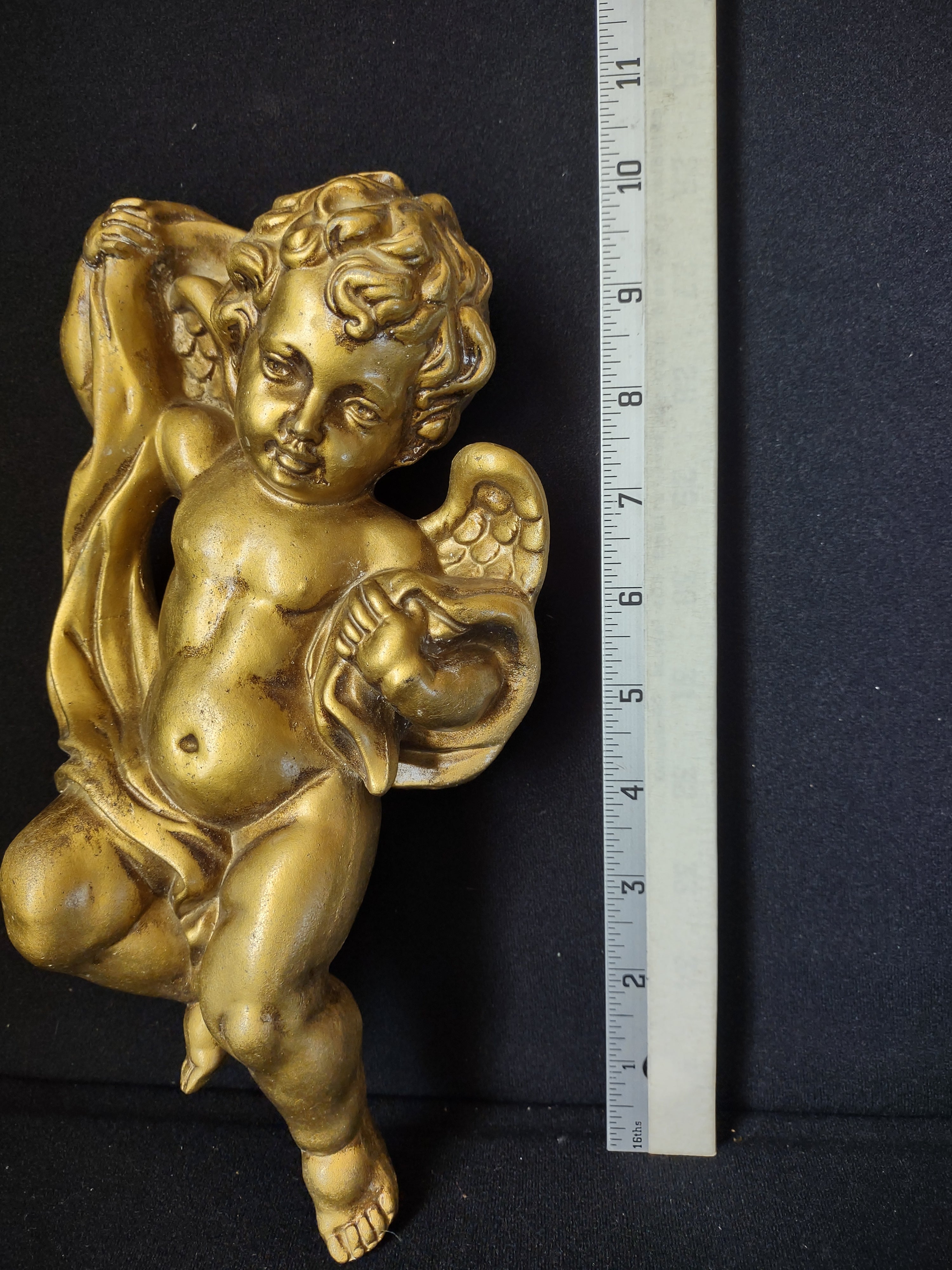 Golden Art Regency Wall Ceramic Angel Cherub 10" (lot 1610)
