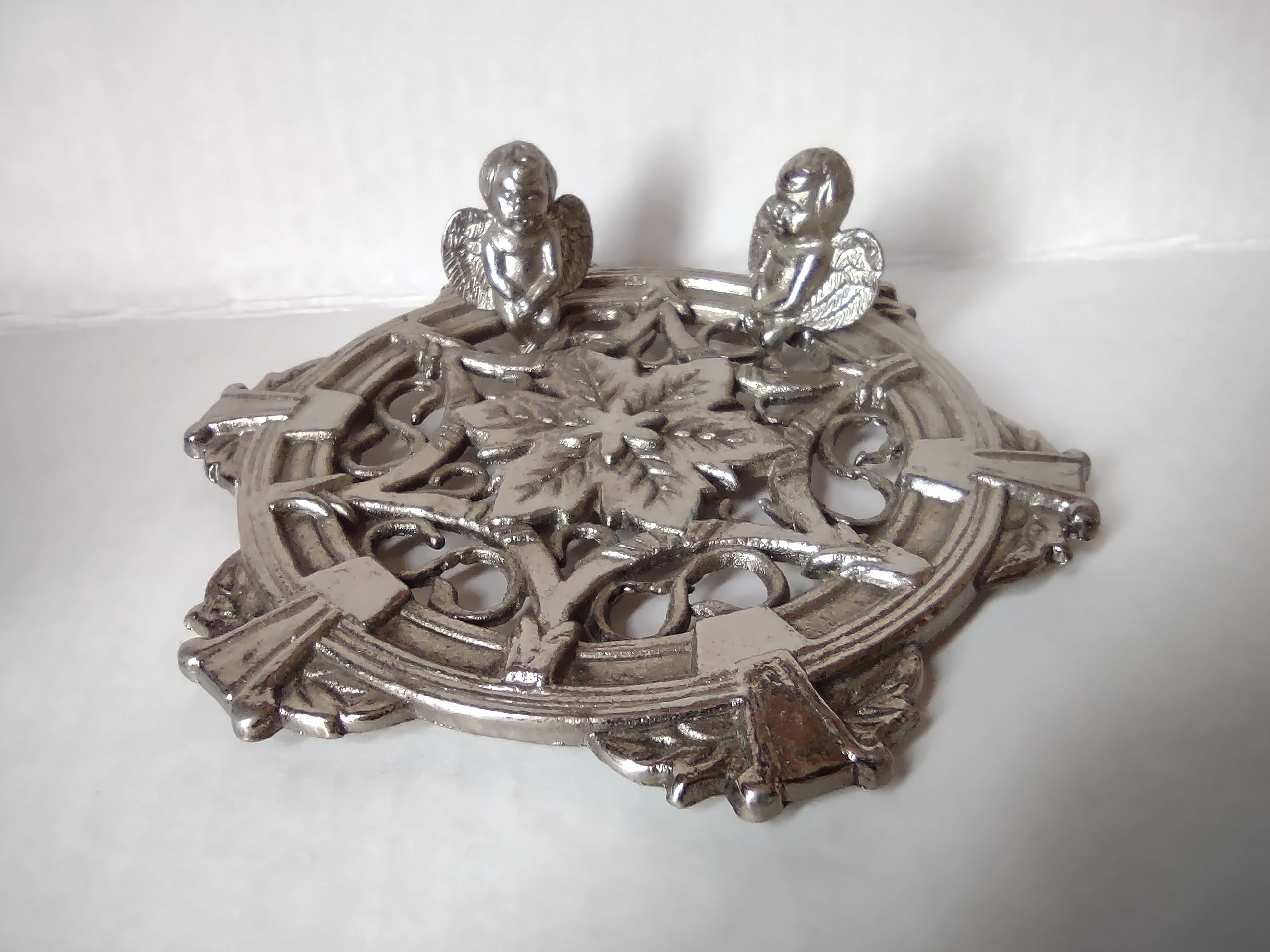 Vintage Incense Burner Green Marble with Angels Cherubs (lot 5323)