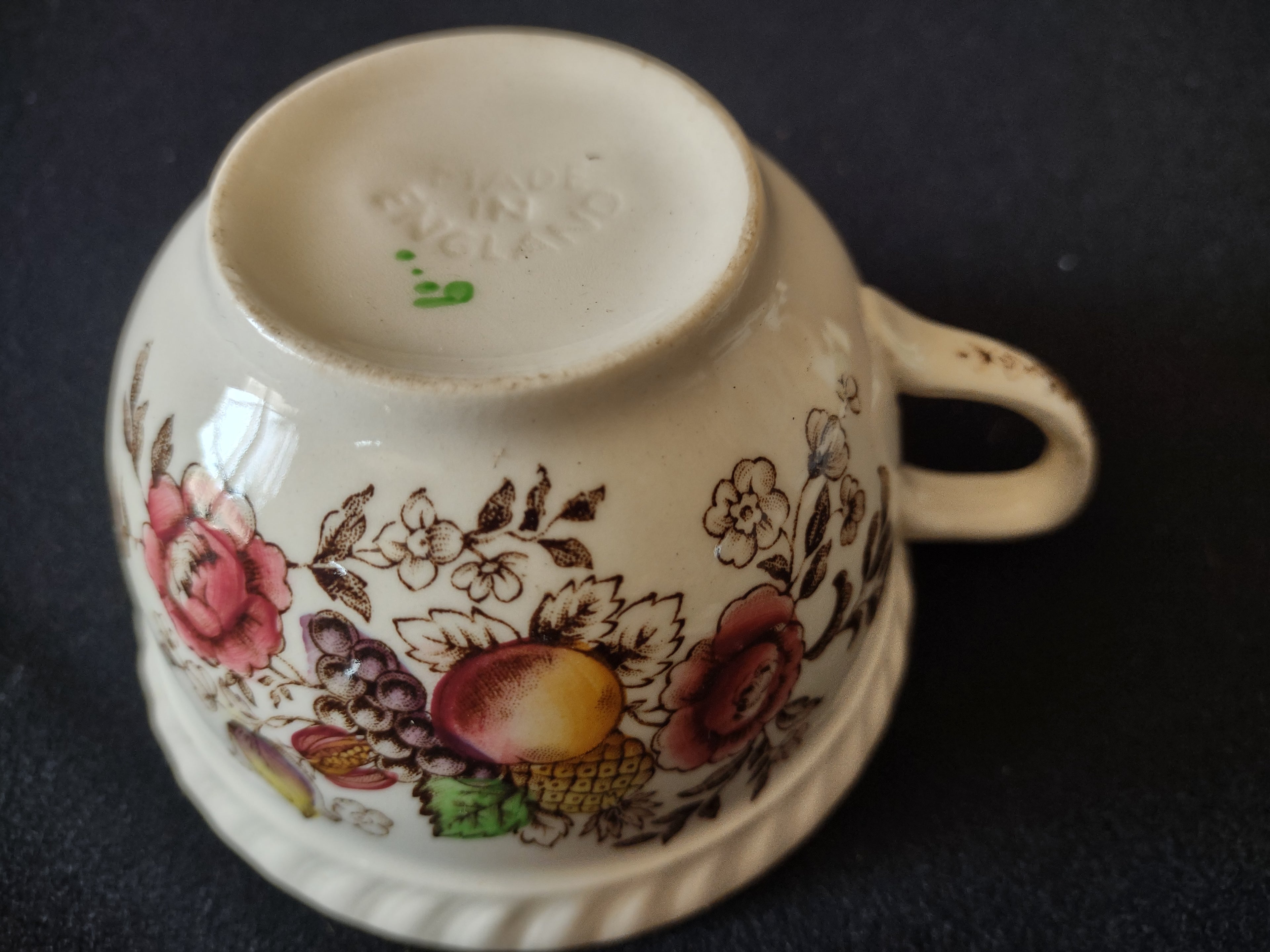 Vintage Johnson Bros Pomona Ironstone England Teacup x 2 (lot 5617)