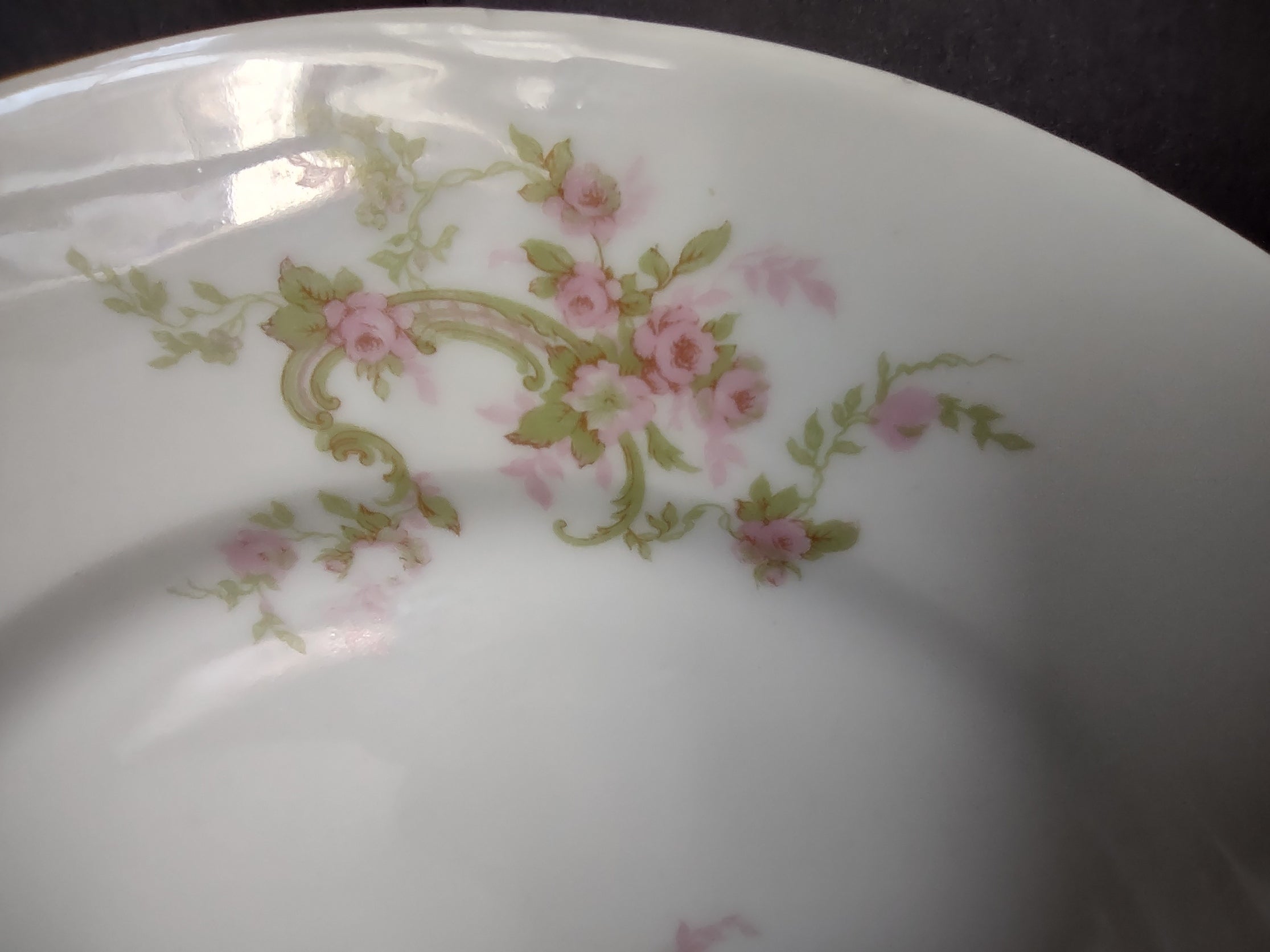 Haviland Limoges Dinner Plate Pink Rose Green Ribbon (lot 890)