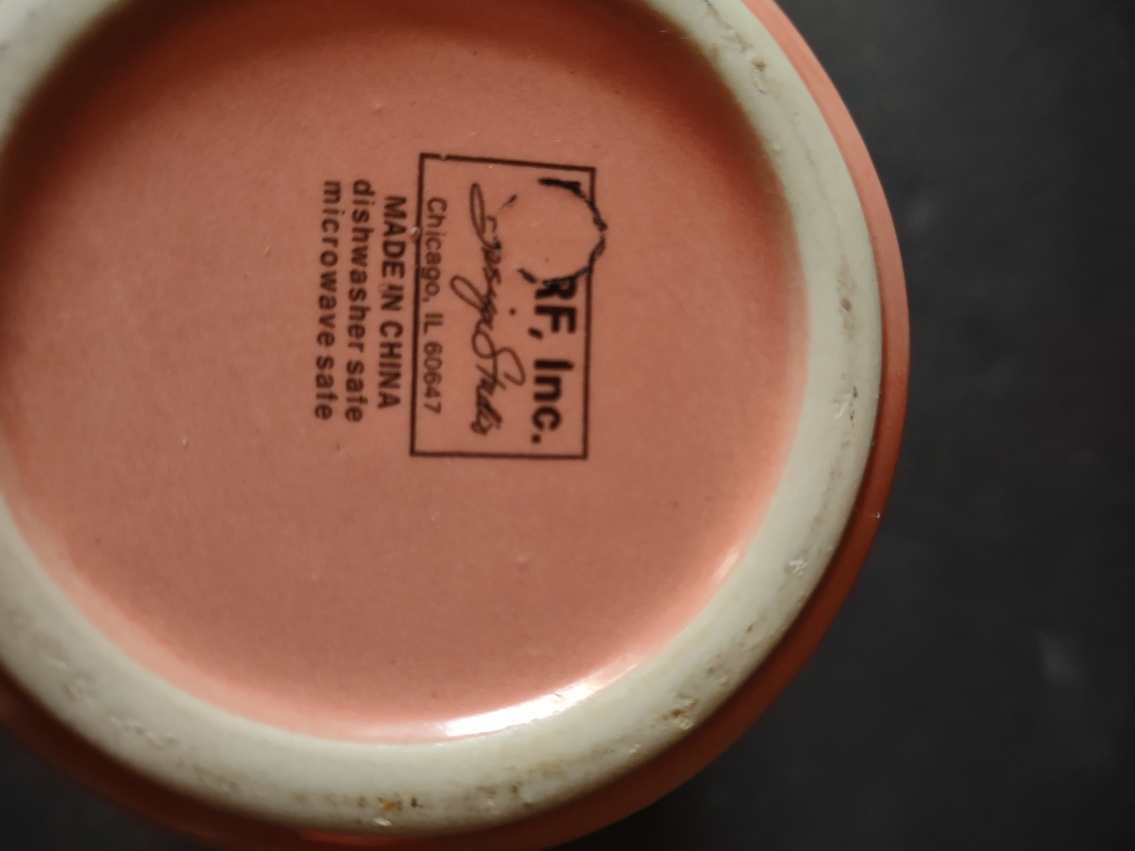 Ceramic Teapot Red Pink Ombre Beehive Lid Art Deco (Lot 5318)