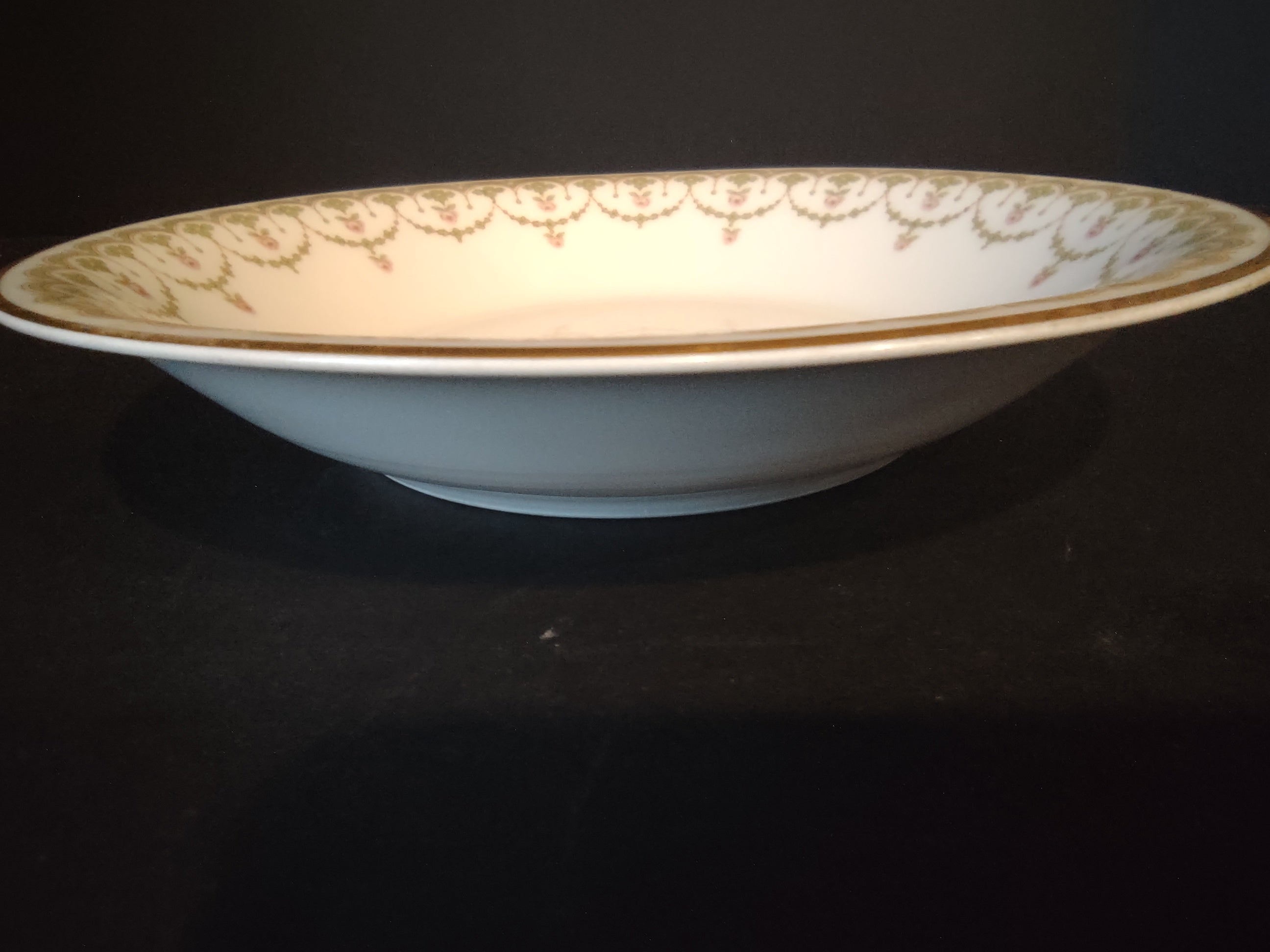 Haviland Limoges French Chic Cream Soup Plate Bowl Rose Garland Green (lot 1084)