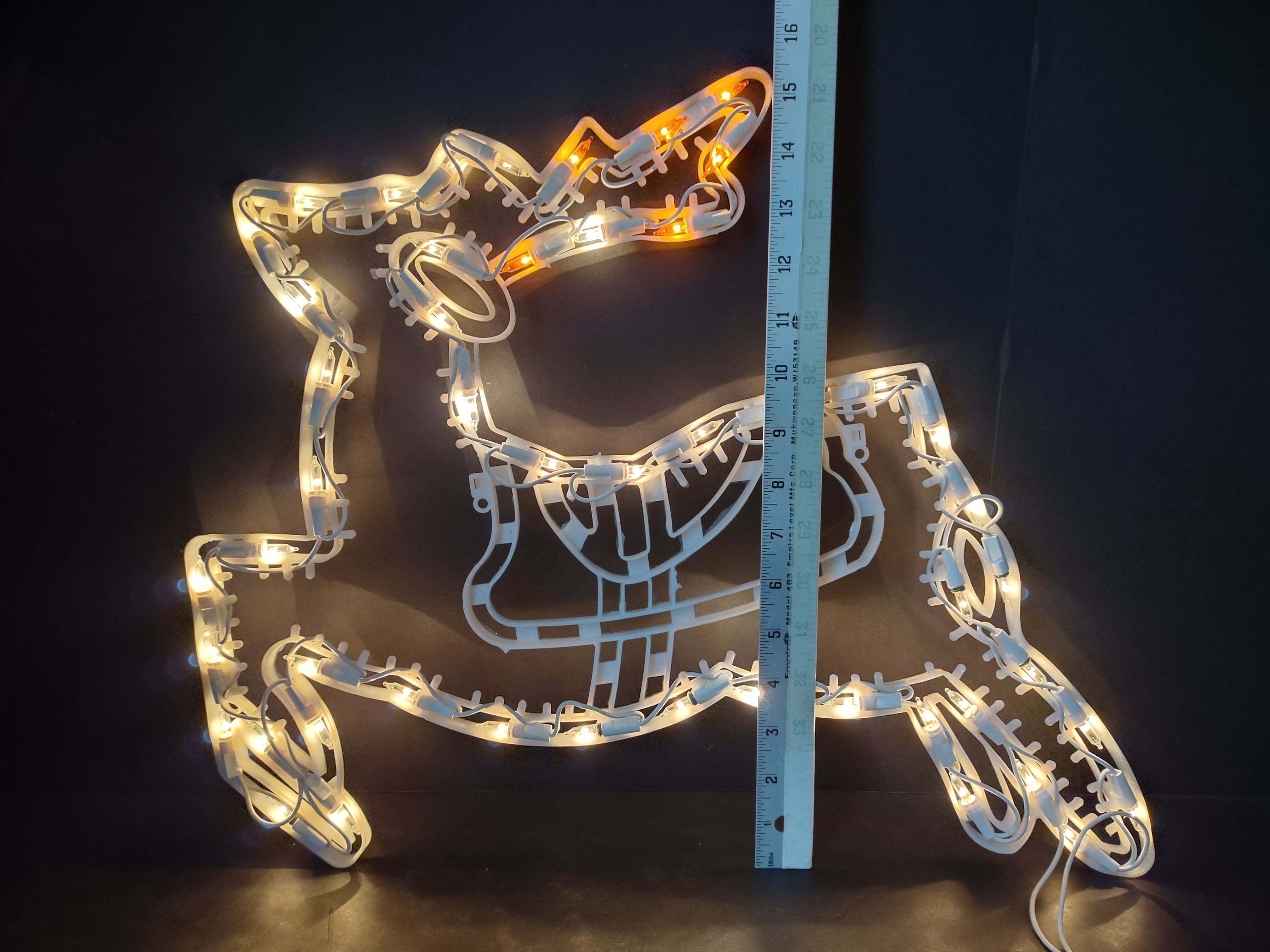Vintage Christmas Window Mantle Sculpture Reindeer 20" Lighted (lot 3400)