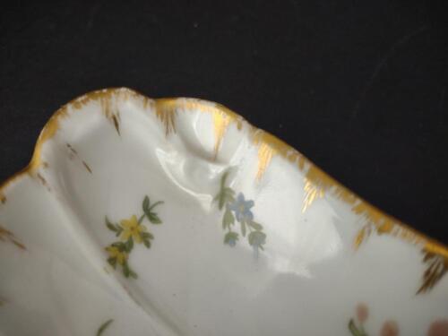 Vintage Haviland Limoges Bone Dish Flower Gold Trim (lot 785)