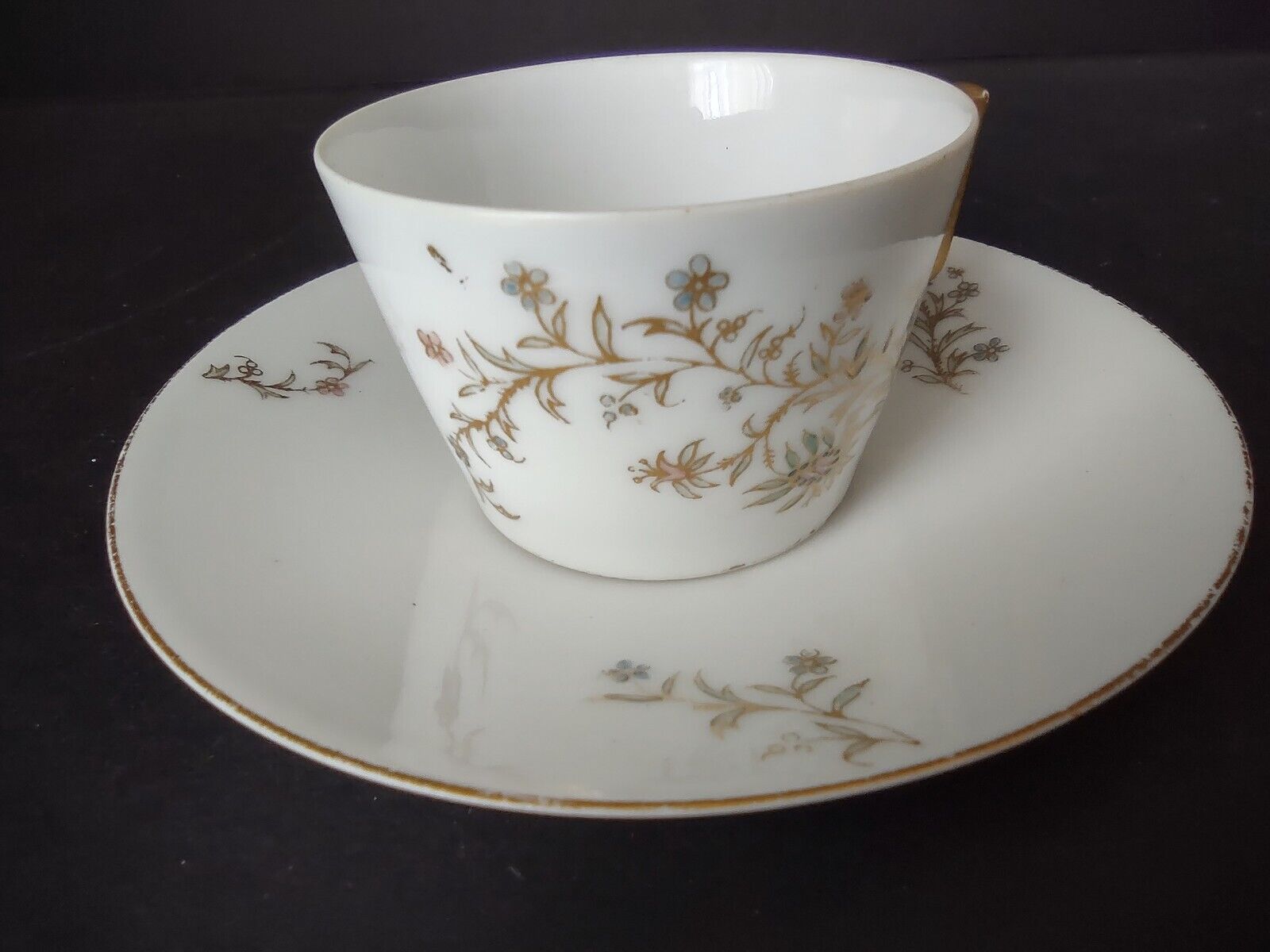 Vintage Demitasse Cup AK Limoges France Flower (lot 523)