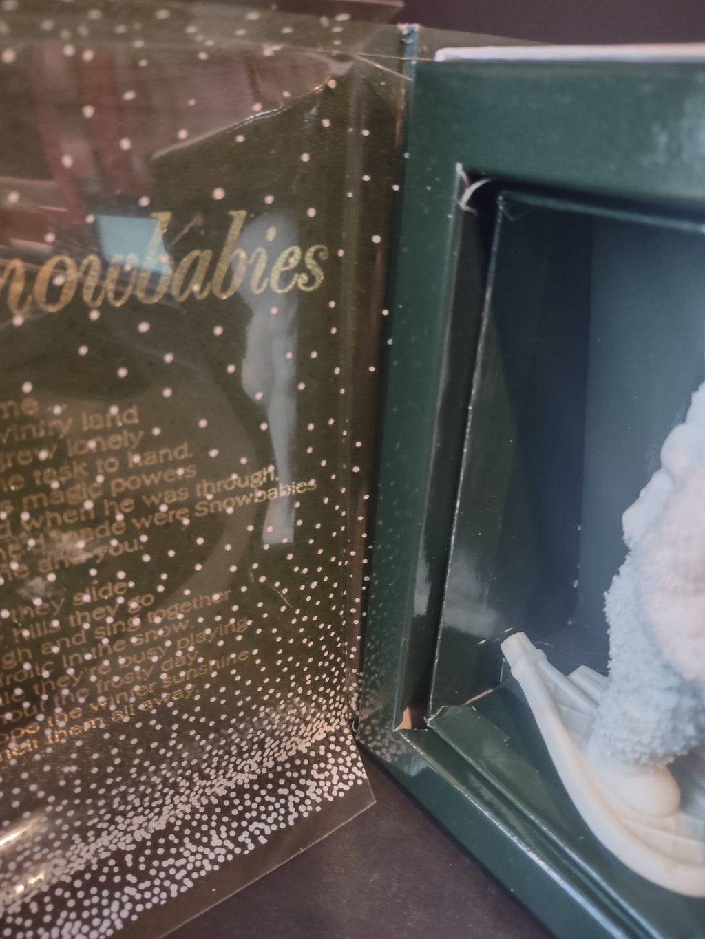 Snowbabies Winter Tales "A Special Delivery" (lot 1454)