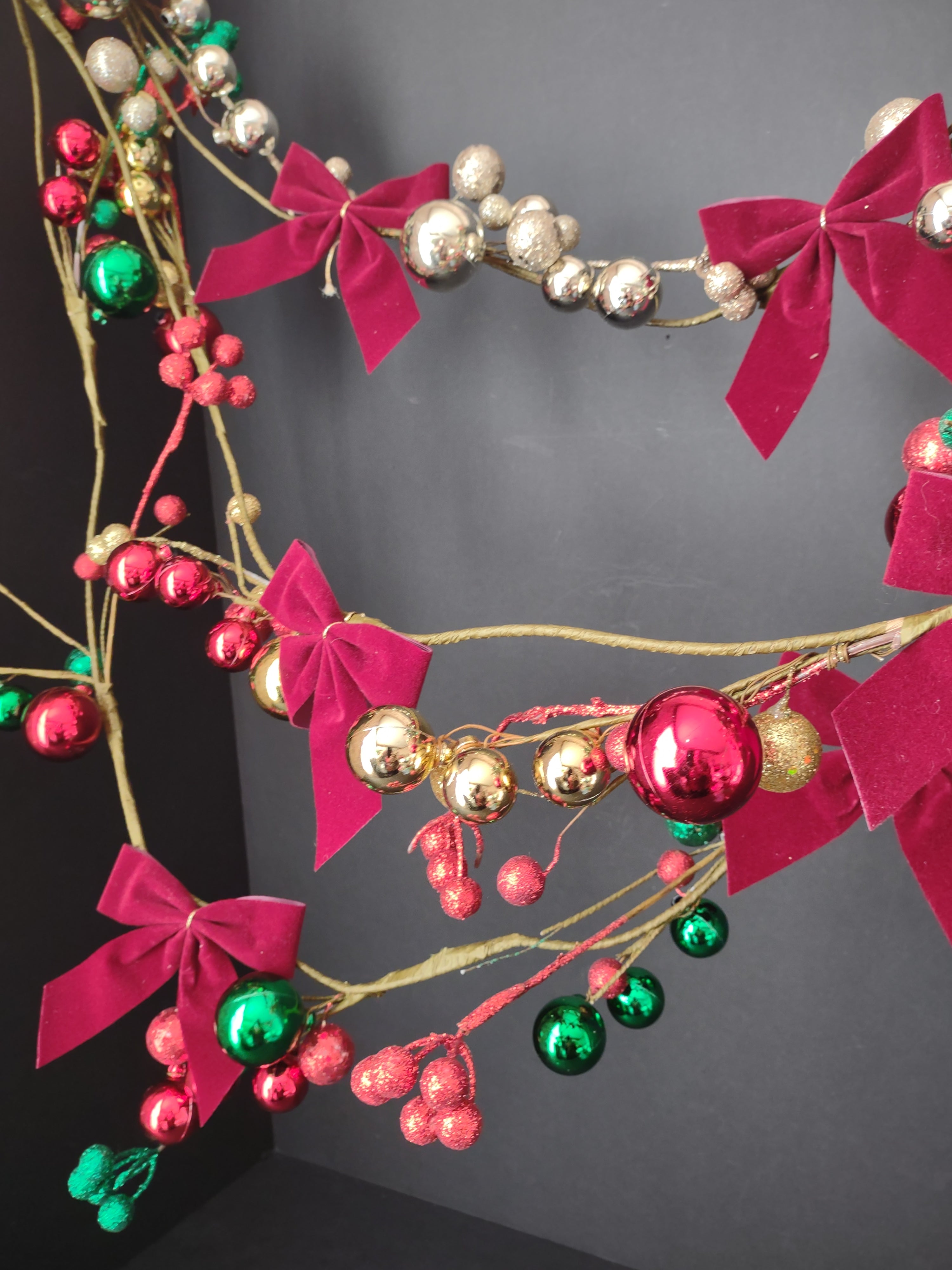 Set 3 Twig Garland 5-1/2 ft Round Ornament Gold Red Green (lot 1268)