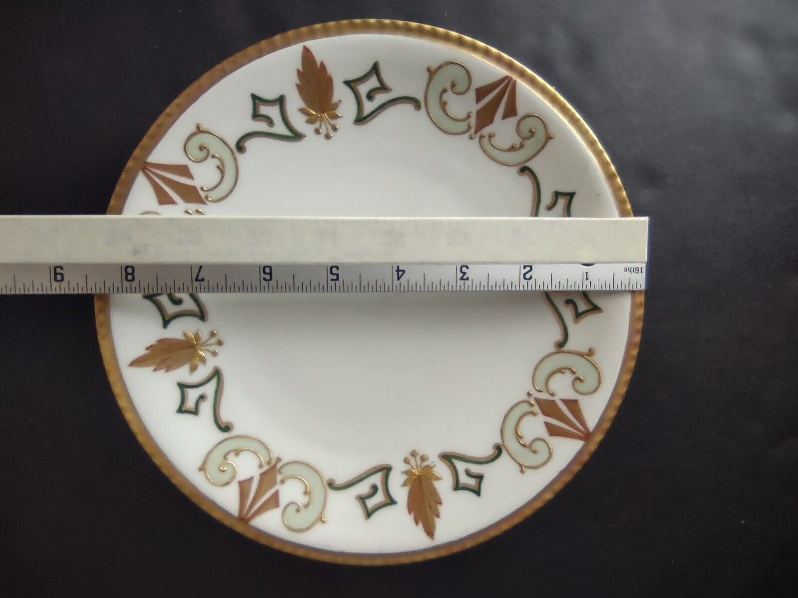 Limoges Raised Gold Trim Salad Luncheon Plate Seafoam Green (lot 632)