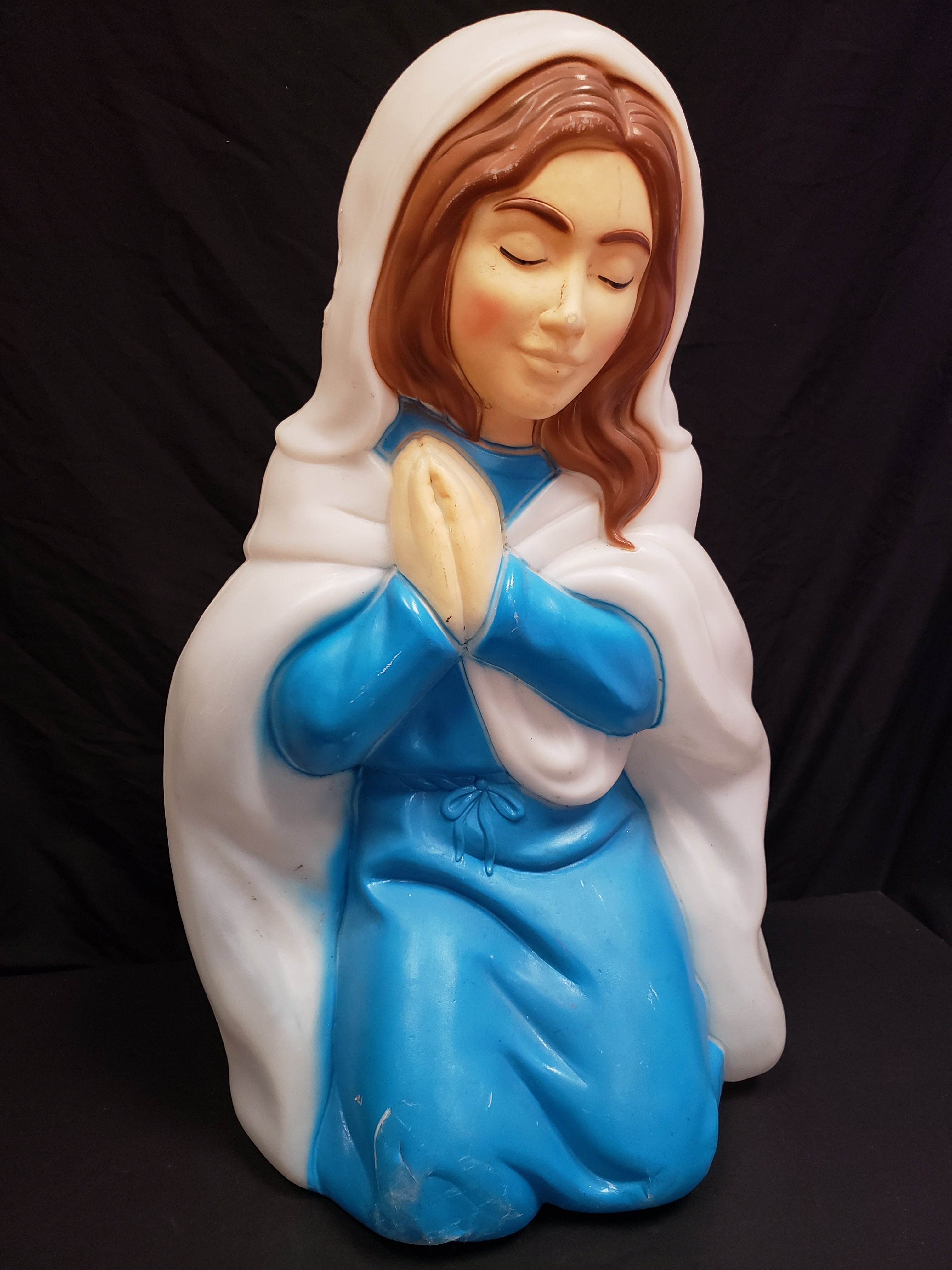 Vintage Christmas Outdoor Blue Closed Eyes Mary Blow Mold 27" (lot 2266)