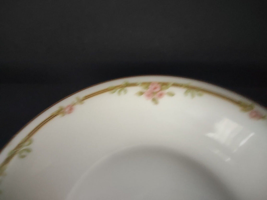 Haviland Limoges Schleiger 625 A Red Rose 6 x Coupe Salad Plate 7-1/2" (lot 537)