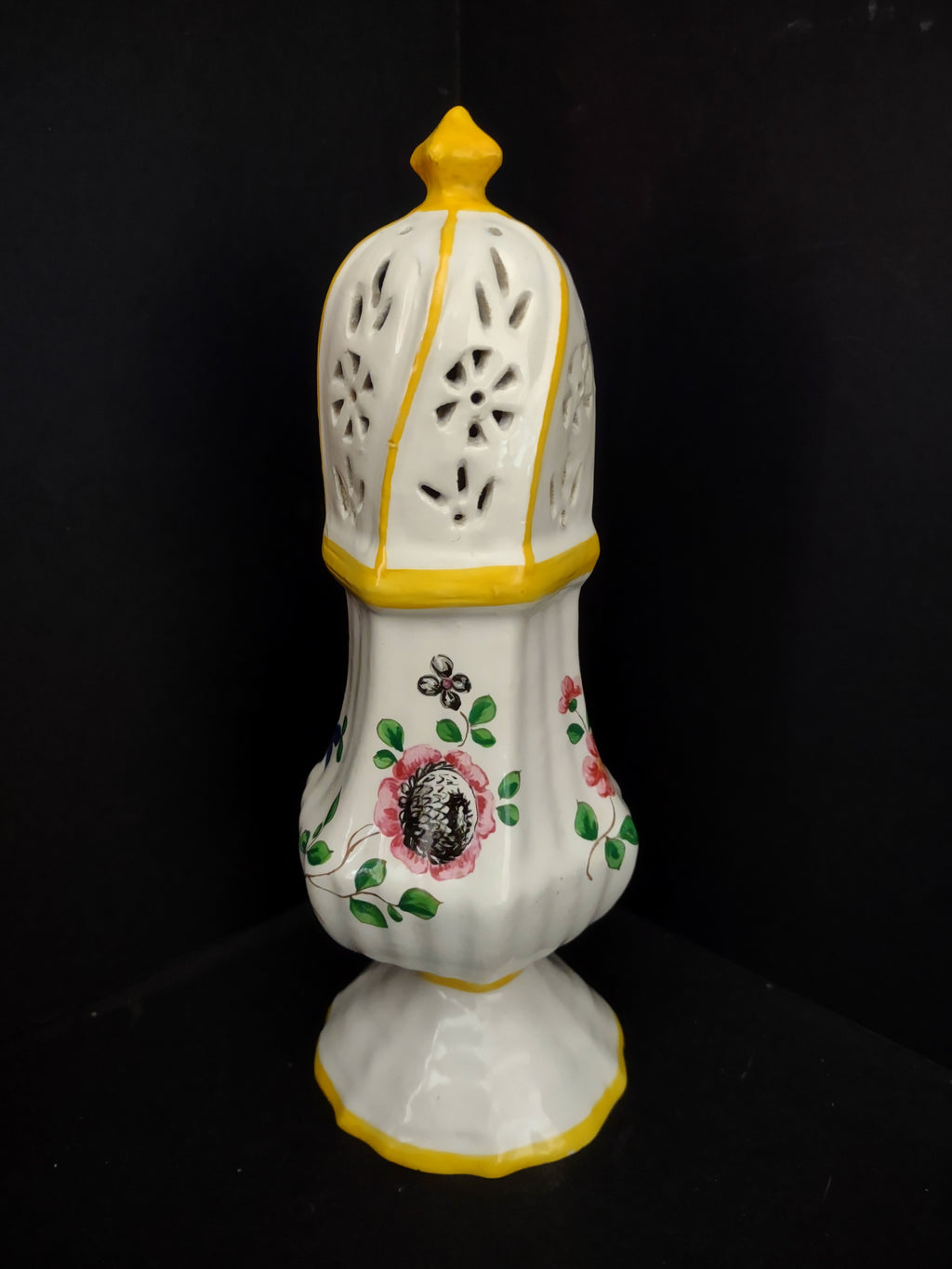 Vintage Talcum Powder Shaker Italy 8" (lot 5026)