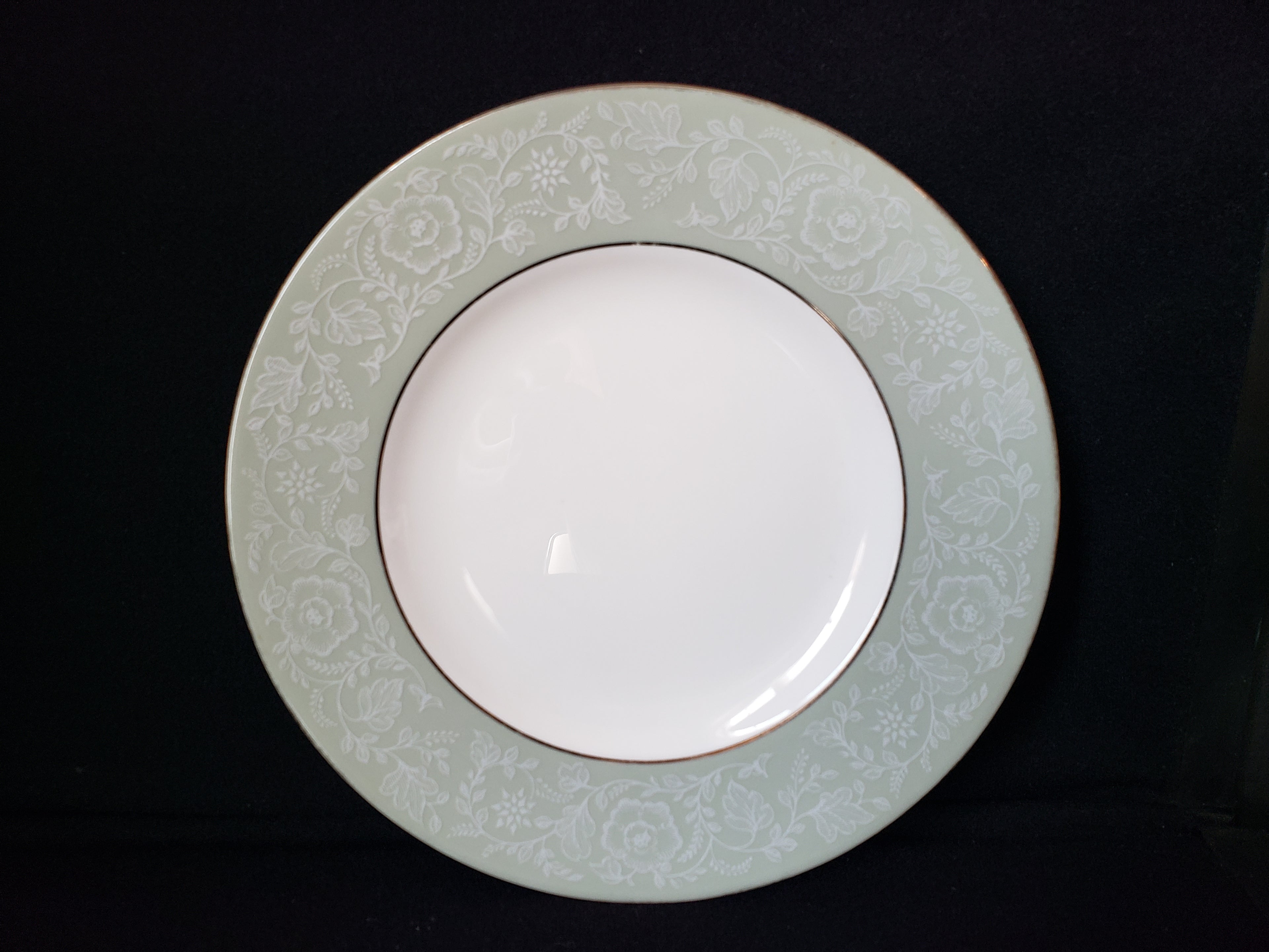 Vintage Royal Worcester Mirage Bread or Dessert Plate 6" (lot 2106)
