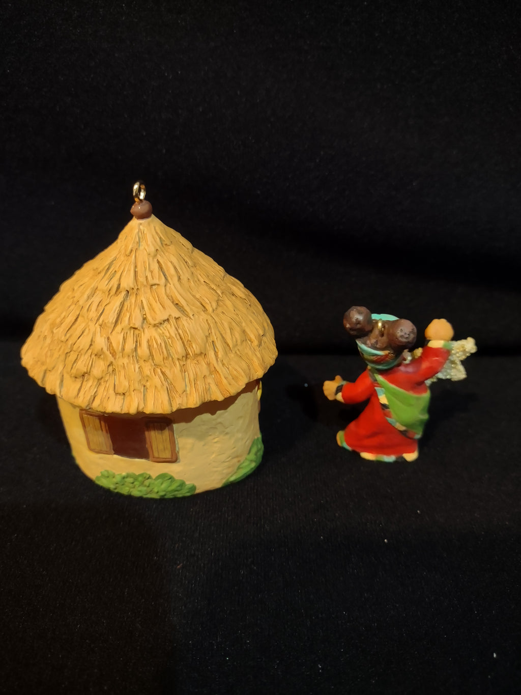 Christmas Ornament Hallmark 2007 Joy To The World Collection Africa (Lot 4119)