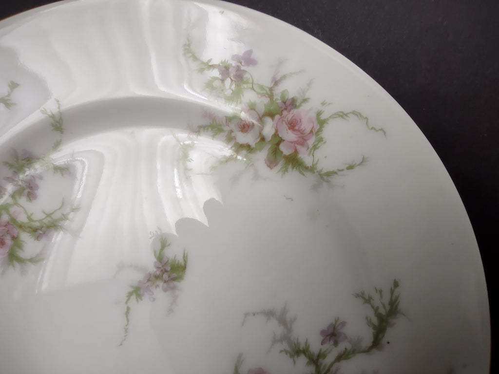 Haviland Limoges Dessert/Salad Plate Pink White Cabbage Rose Moss (lot 904)