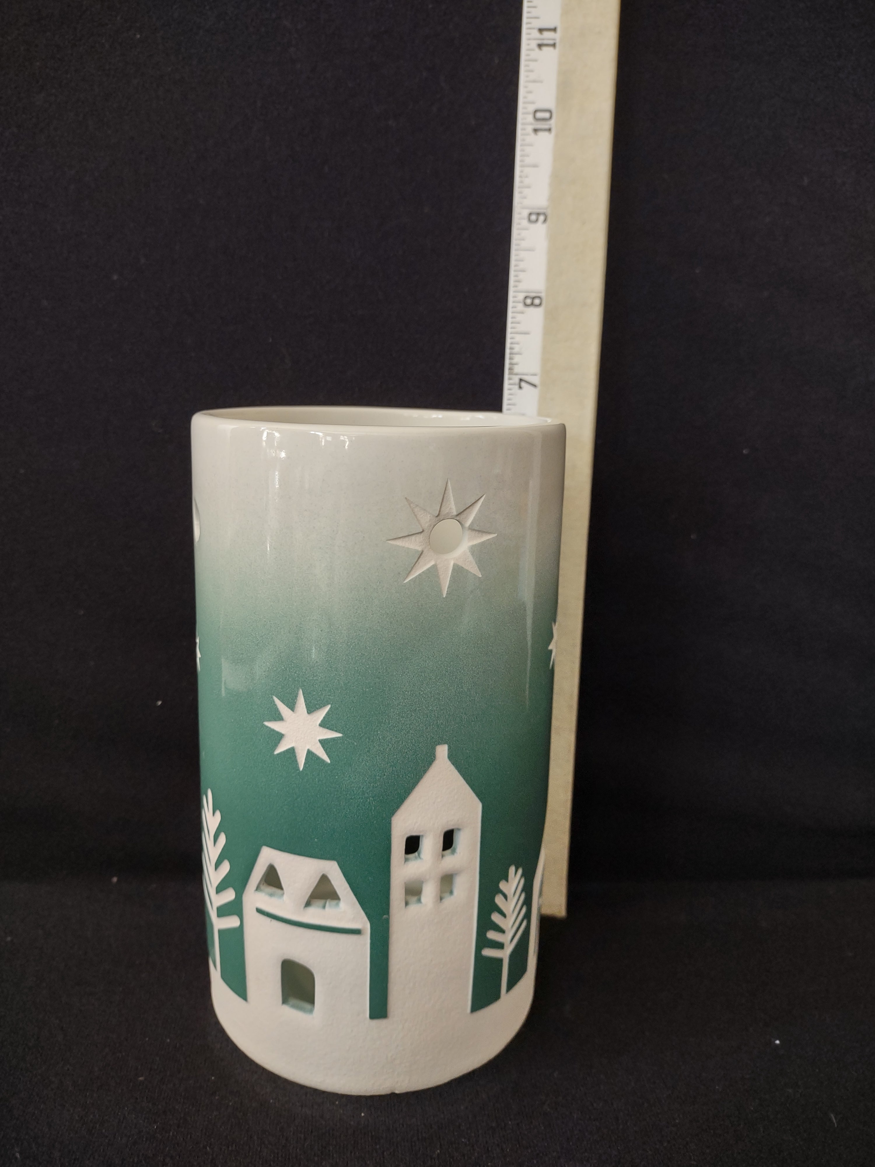 Yankee Candle Winter Village Tealight Candle Holder Christmas Cookie (Lot 4065)