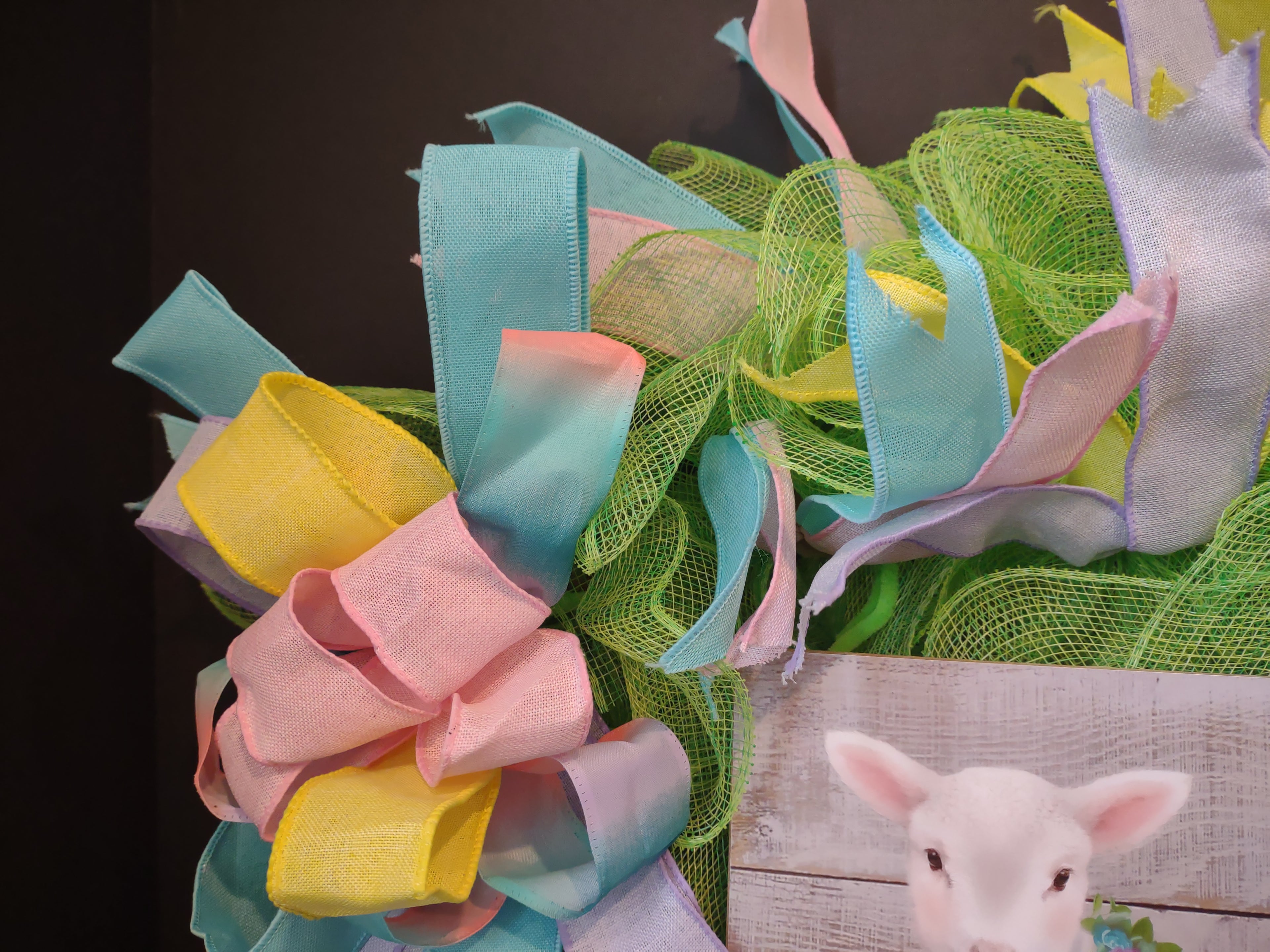 Front Door Wreath Mesh Decor Easter Lamb (lot 1365)